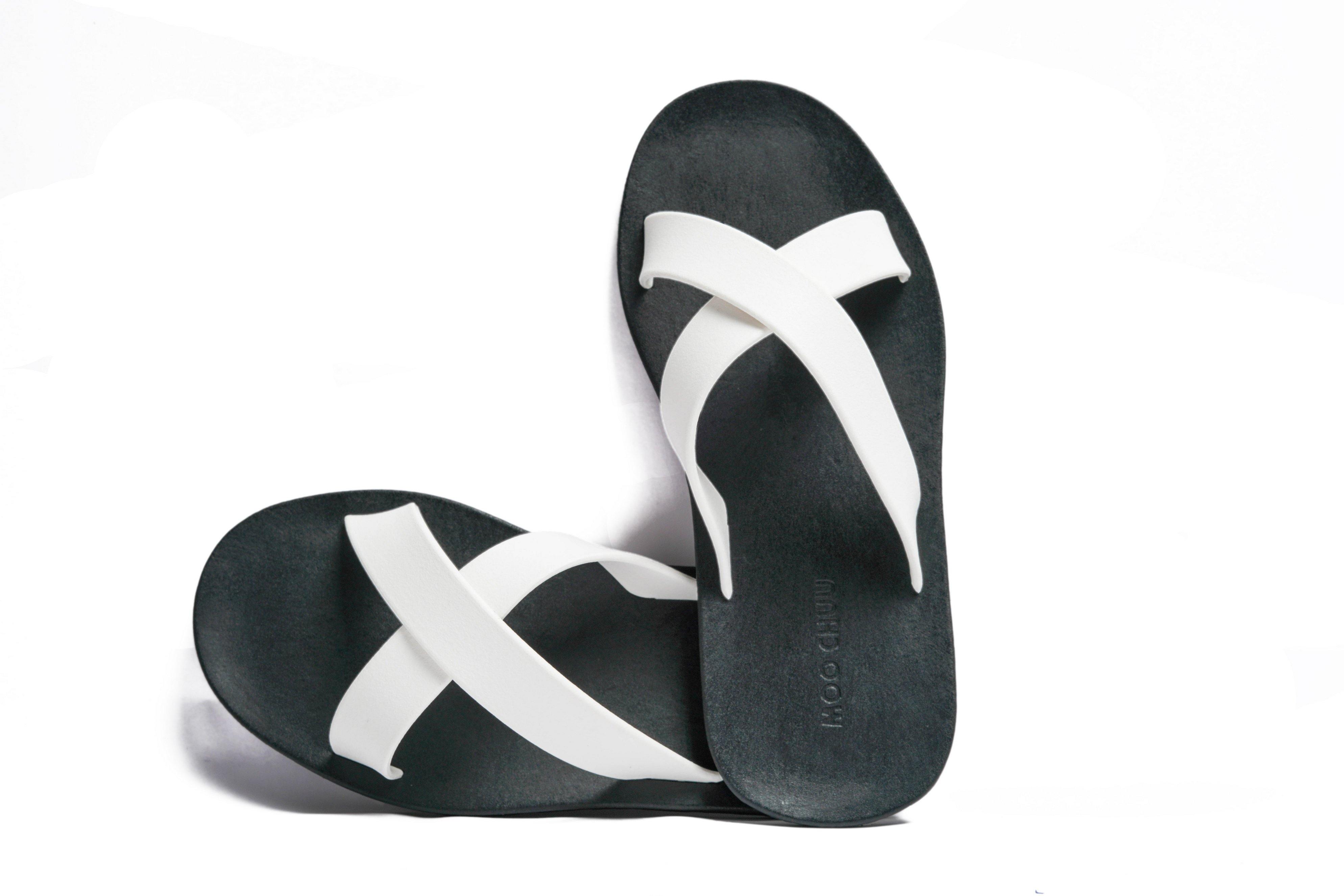 Flip flops discount black and white