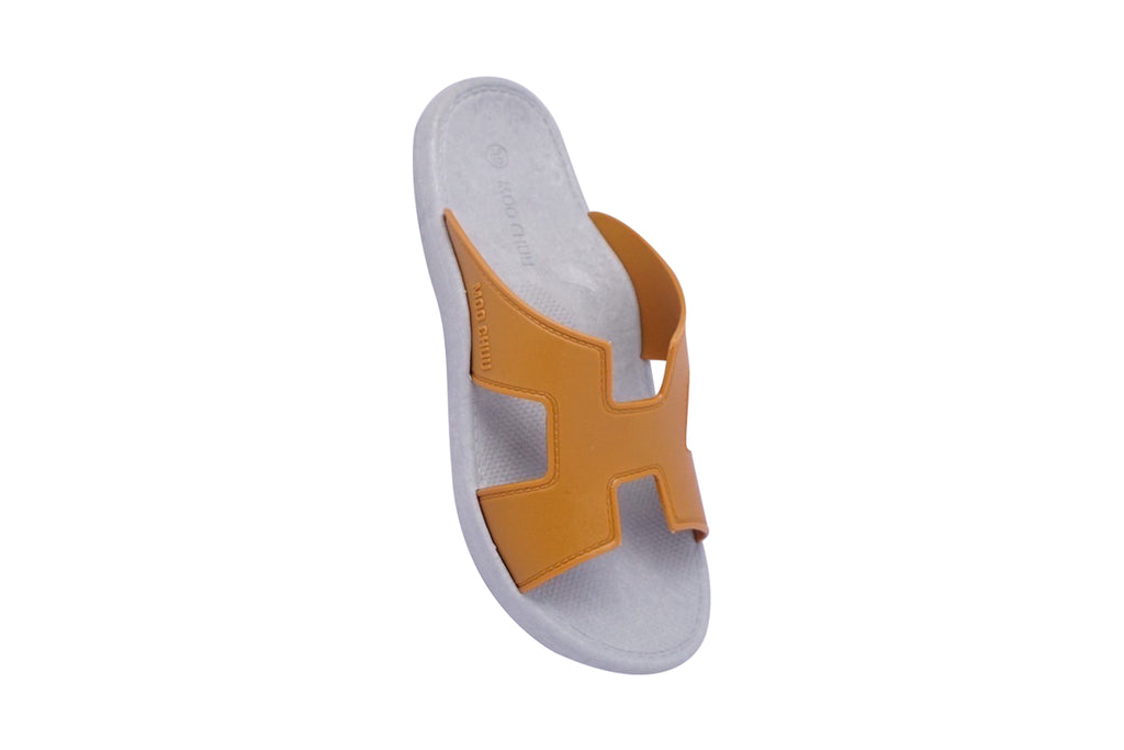 Hermey Grey Sole Caramel Strap