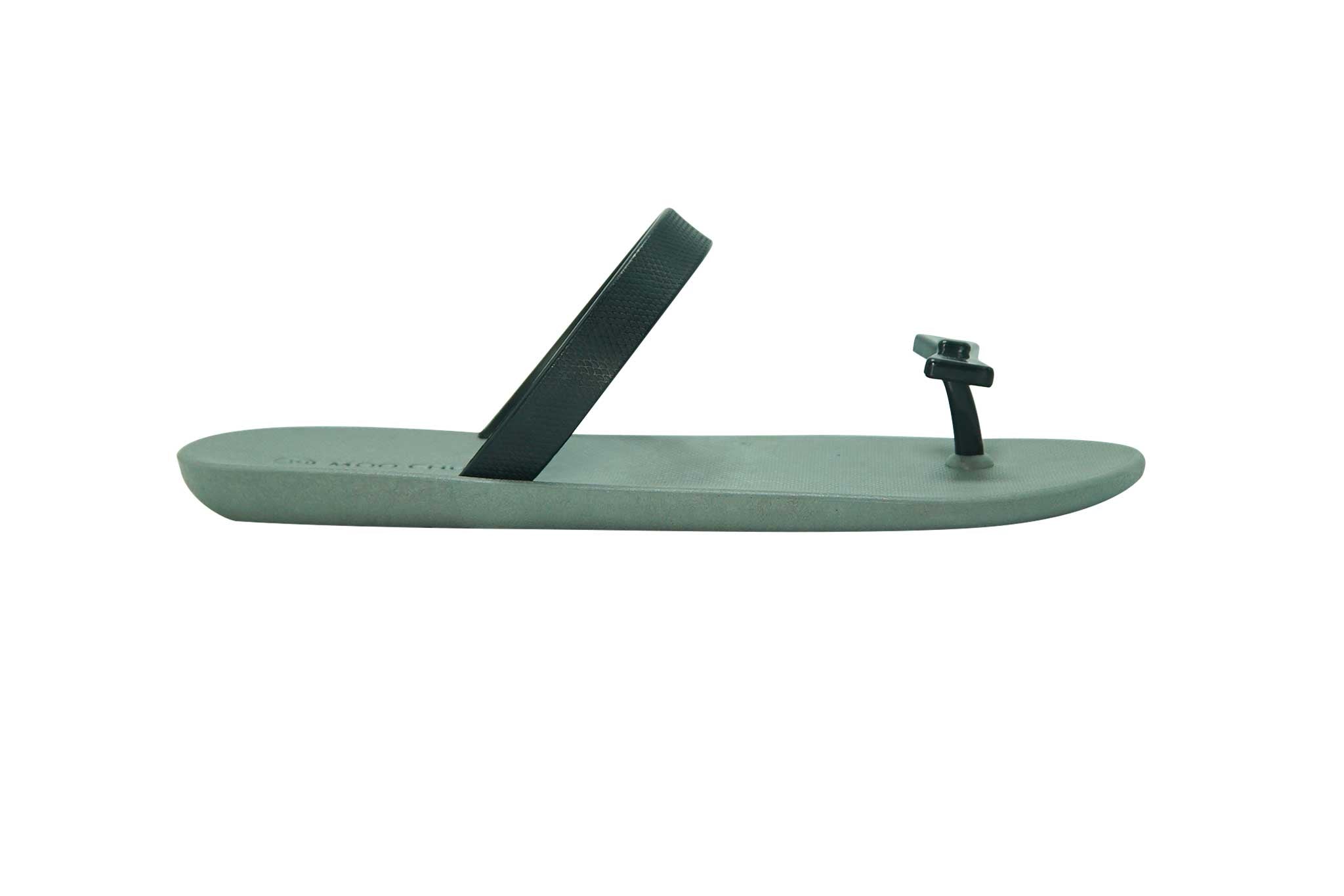 Sweety Bow Grey Sole Black Strap