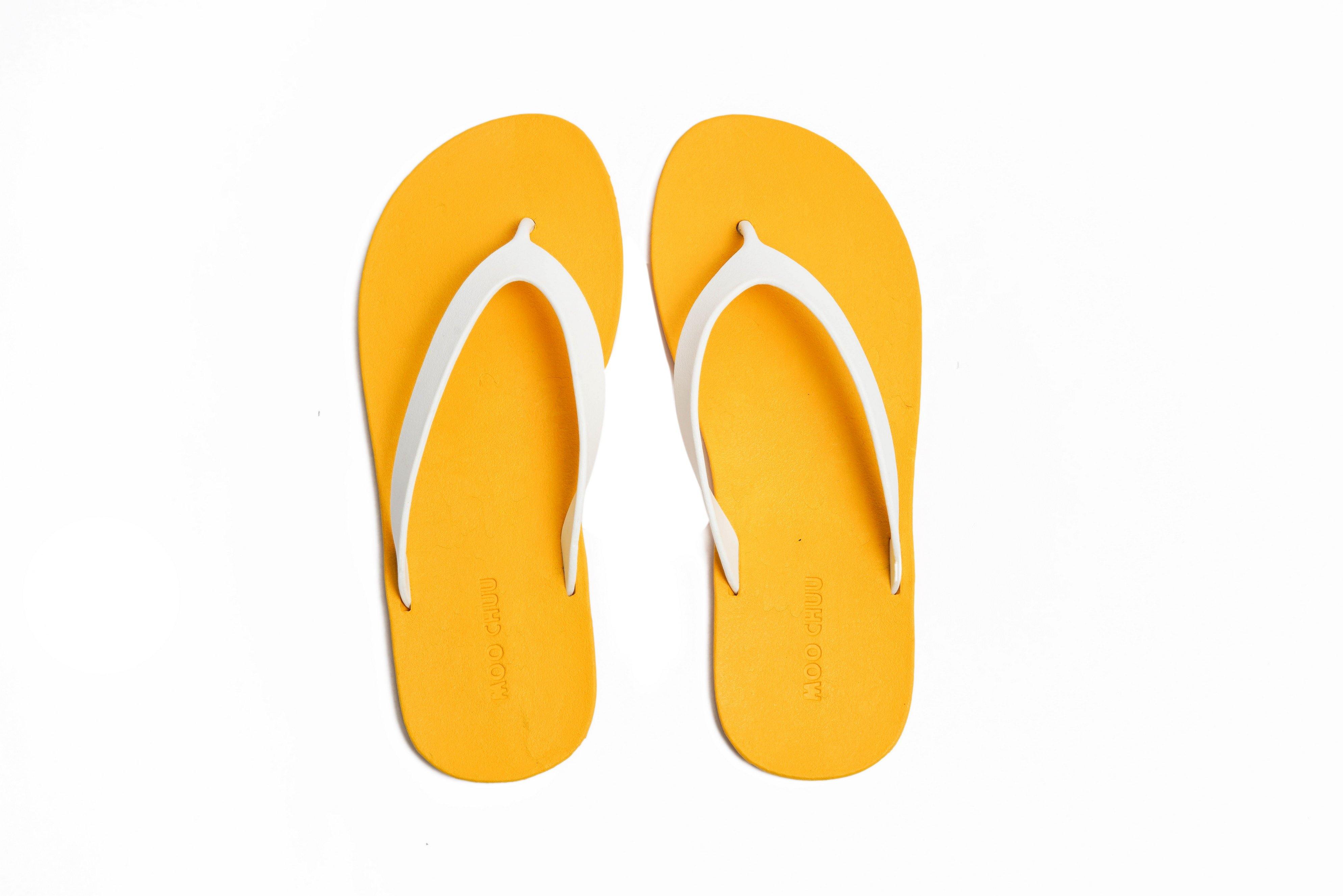 Flippy Yellow Sole White Strap - Moo Chuu India