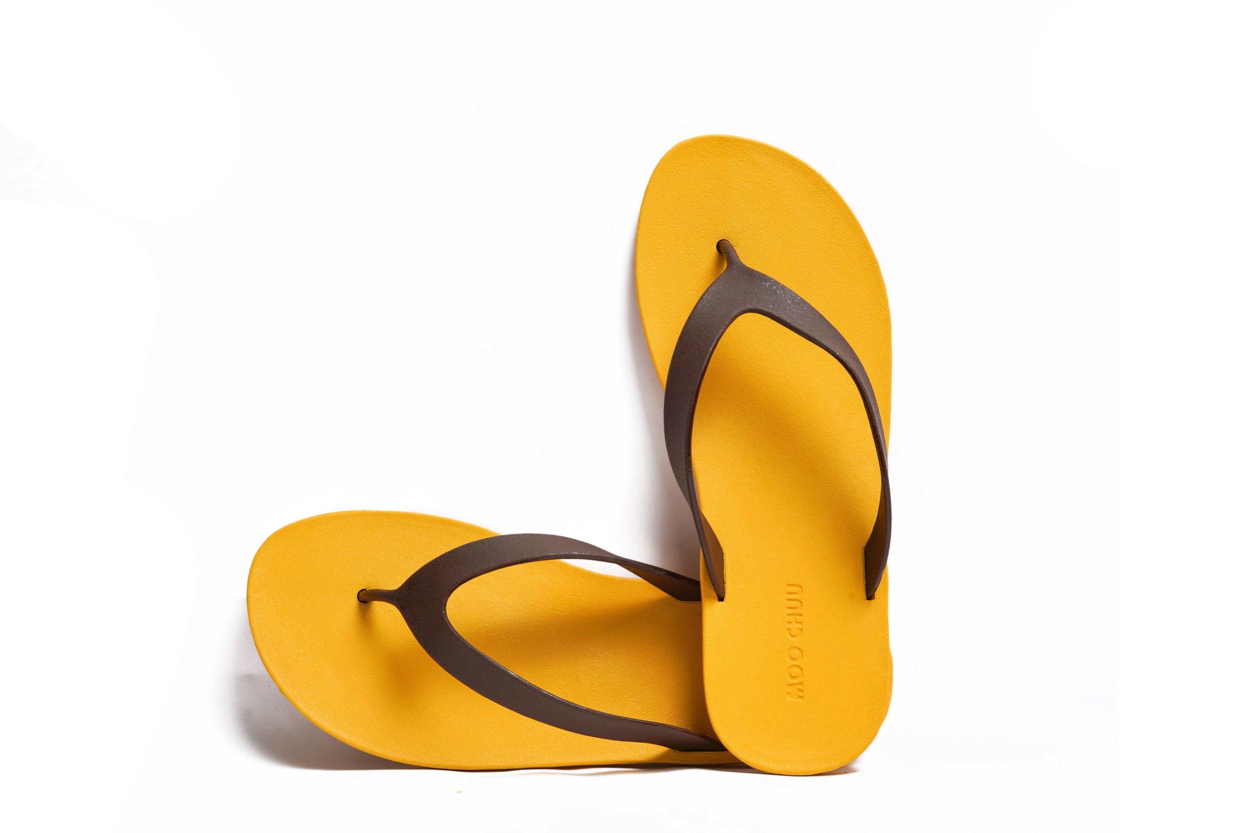 Flippy Yellow Sole Brown Strap - Moo Chuu India