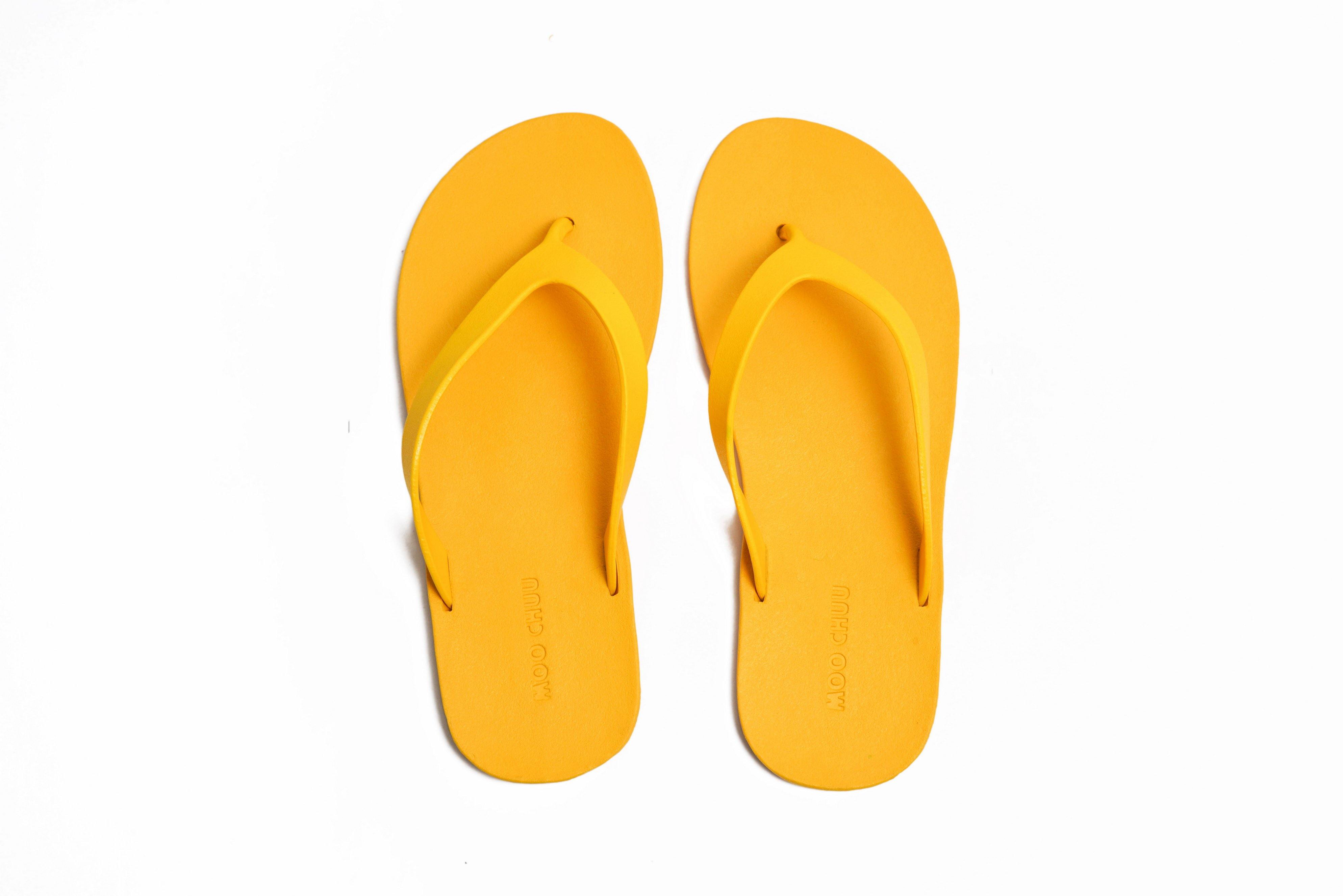 Flippy Yellow Sole Yellow Strap - Moo Chuu India