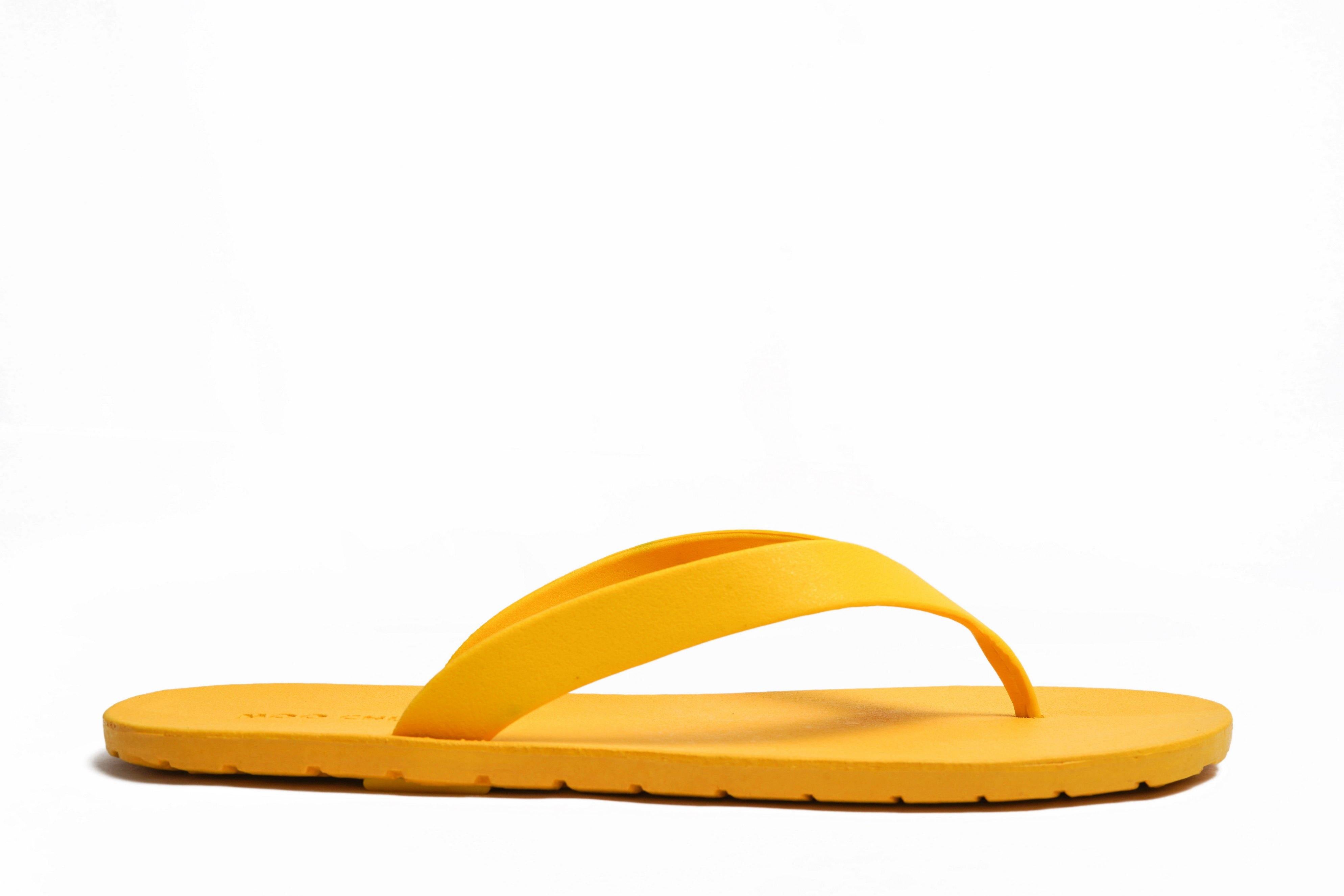 Flippy Yellow Sole Yellow Strap - Moo Chuu India