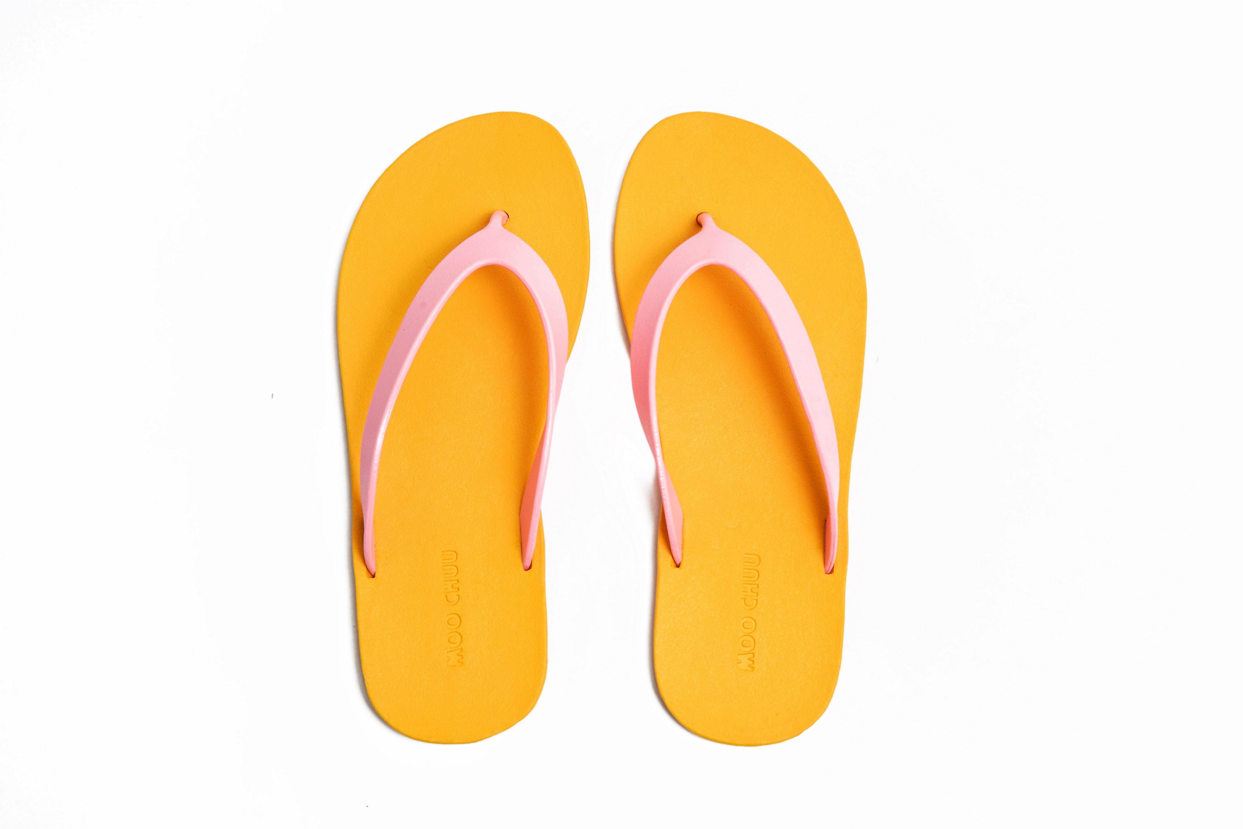 Flippy Yellow Sole Light Pink Strap - Moo Chuu India