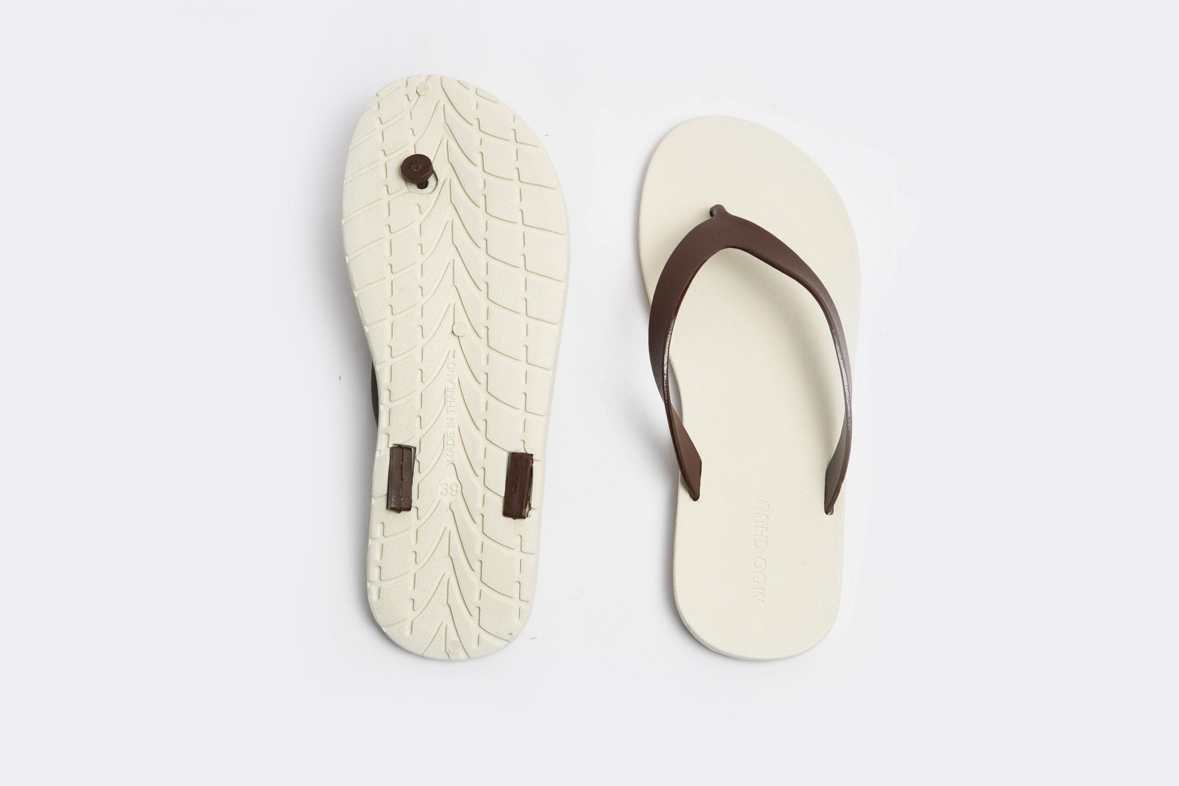 Flippy White Sole Brown Strap - Moo Chuu India