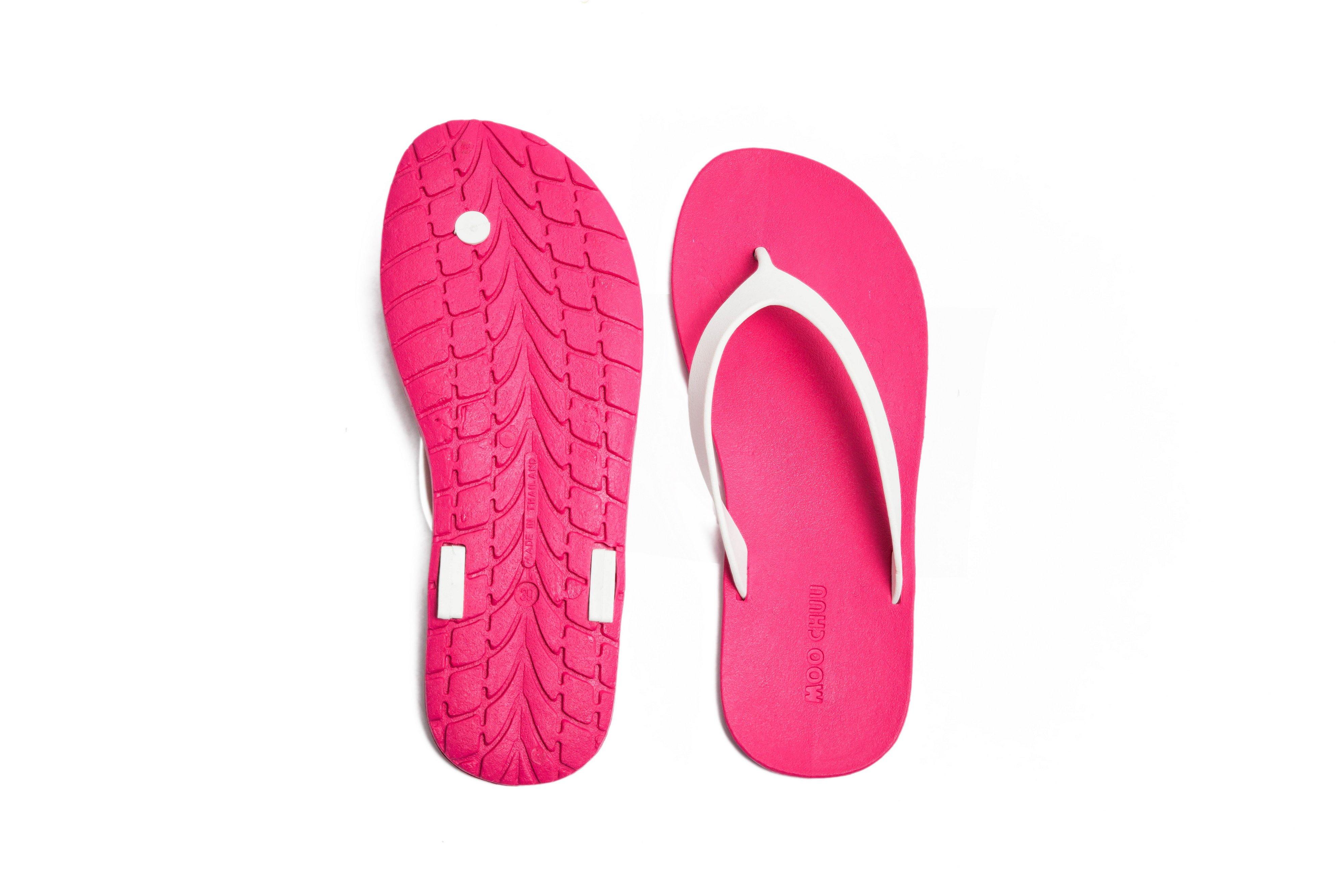 Flippy Pink Sole White Strap - Moo Chuu India