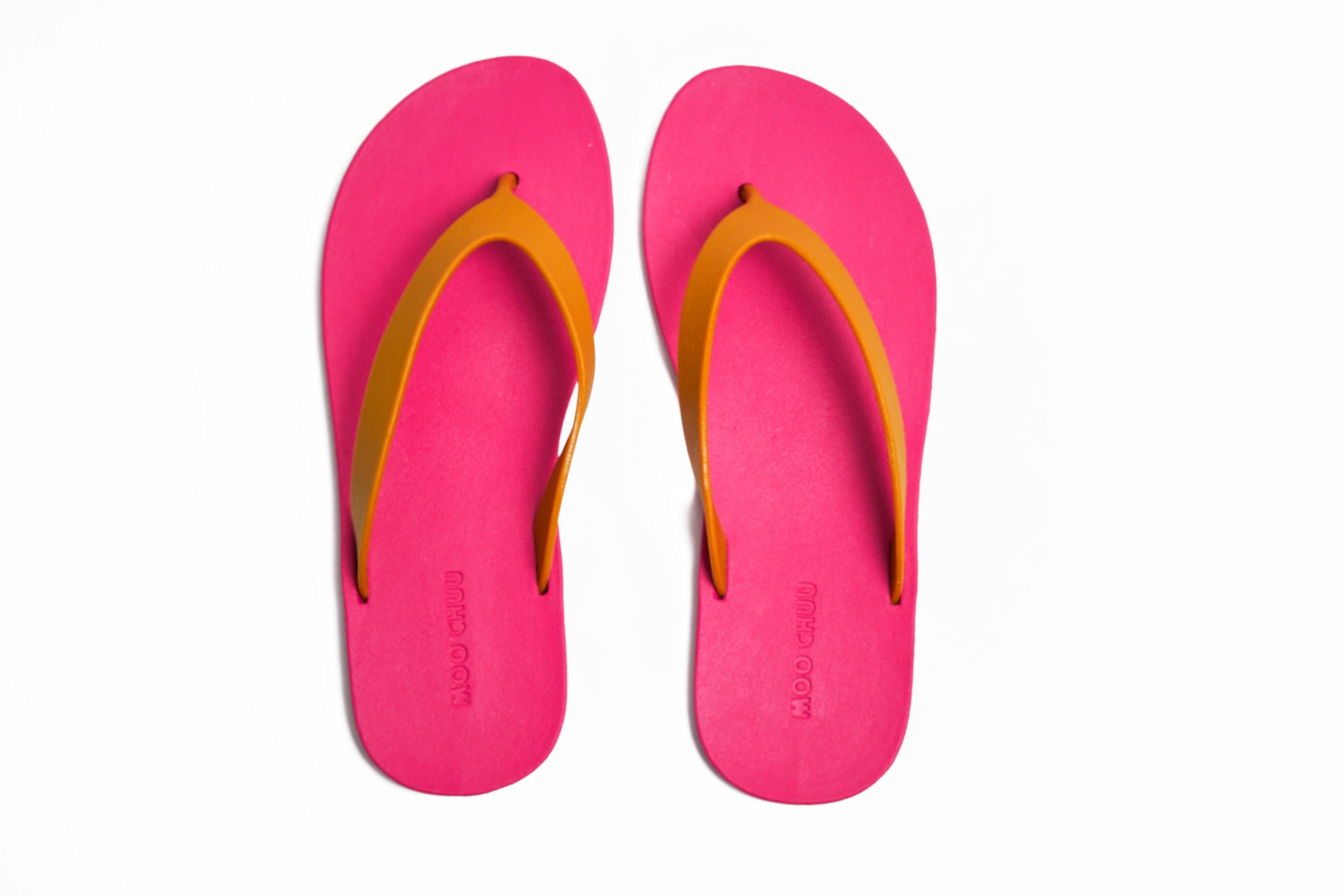 Flippy Pink Sole Caramel Strap - Moo Chuu India