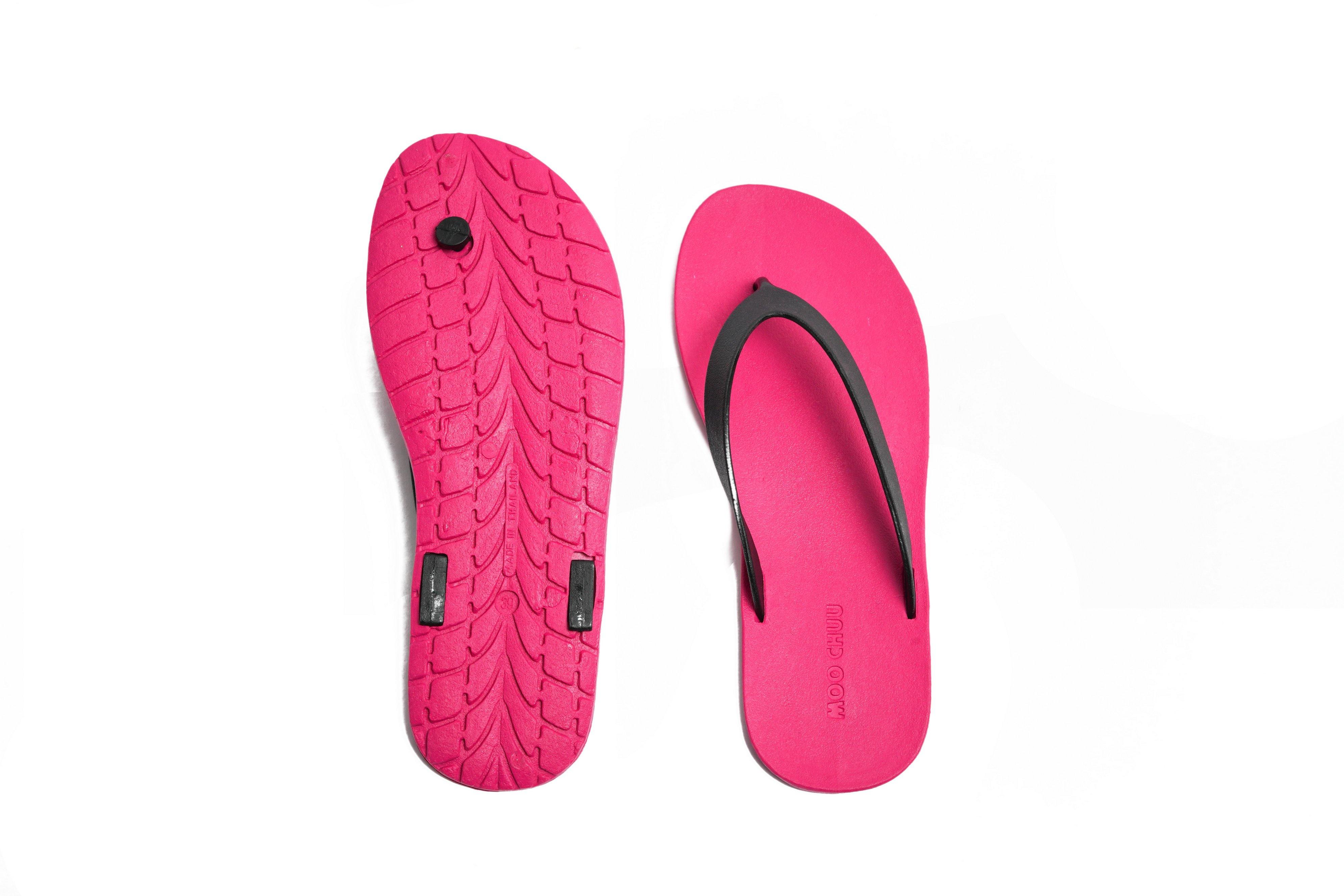 Flippy Pink Sole Black Strap - Moo Chuu India