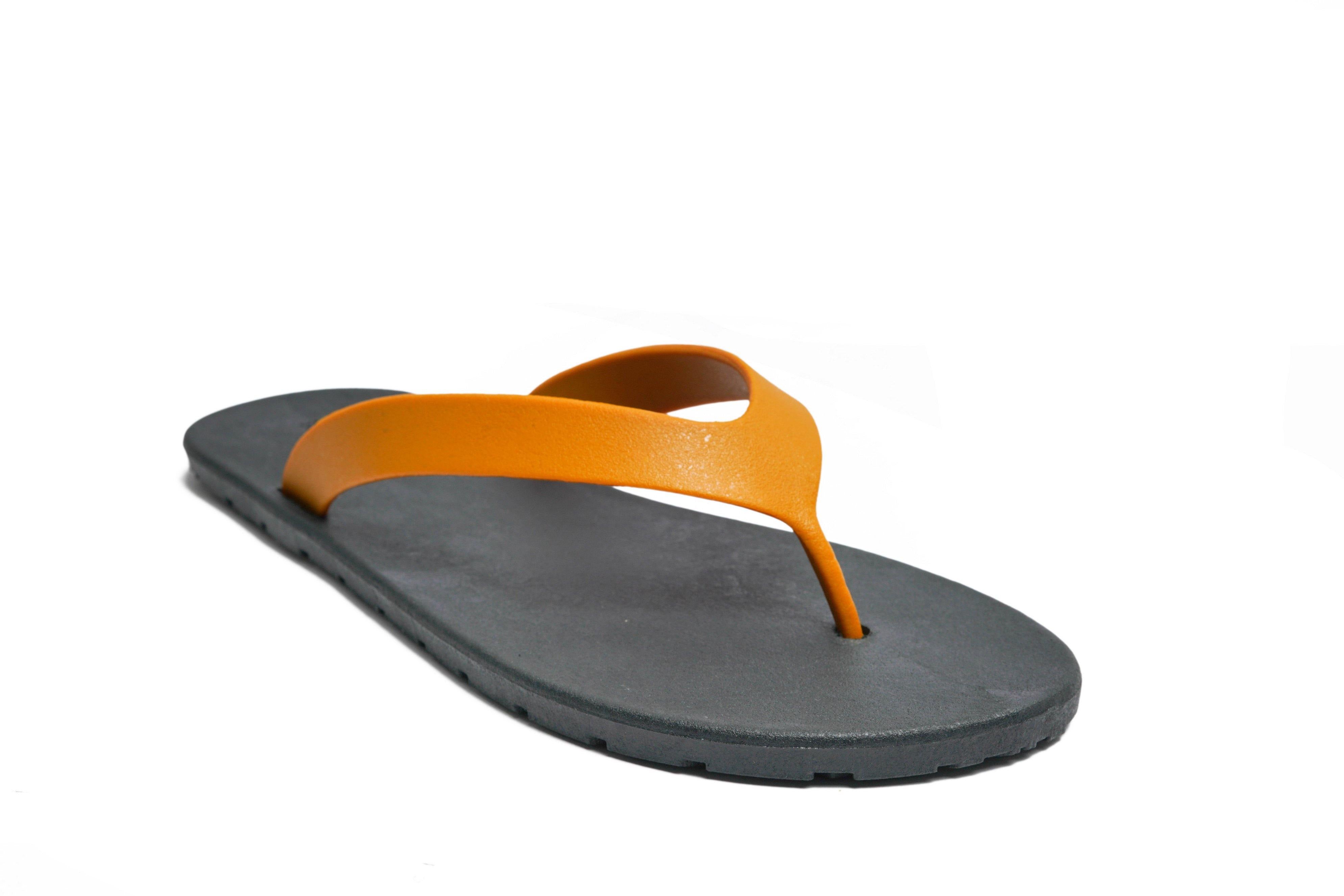 Flippy Black Sole Caramel Strap - Moo Chuu India