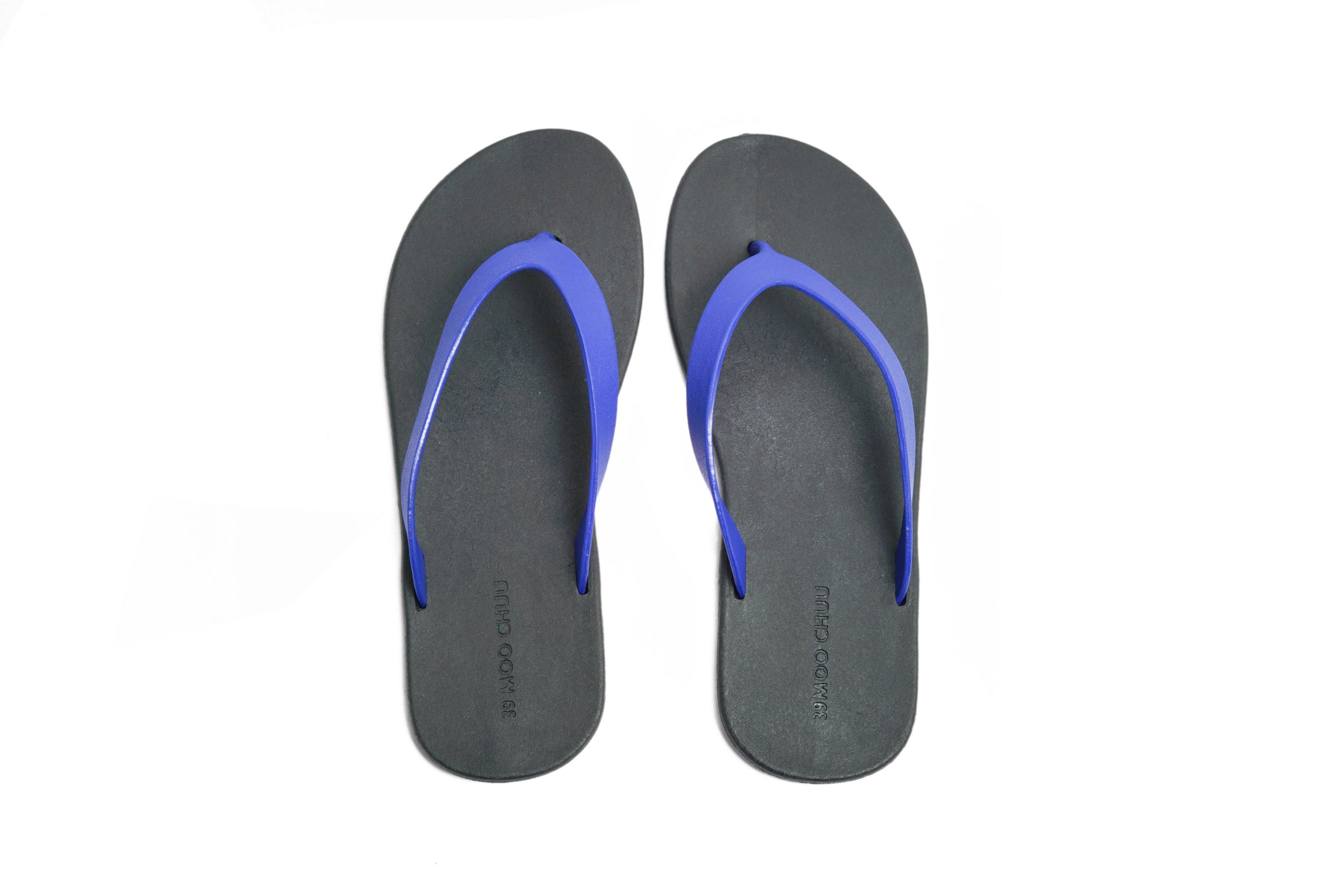 Flippy Black Sole Blue Strap - Moo Chuu India