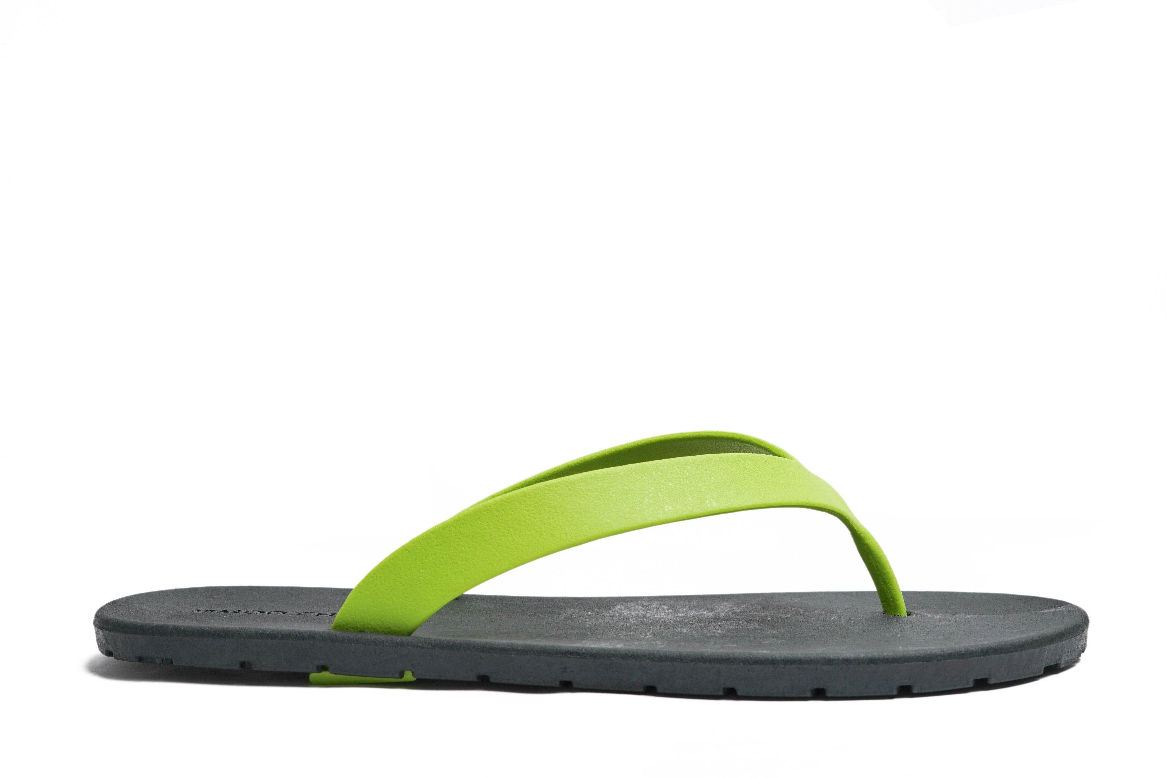 Flippy Black Sole Lime Strap - Moo Chuu India