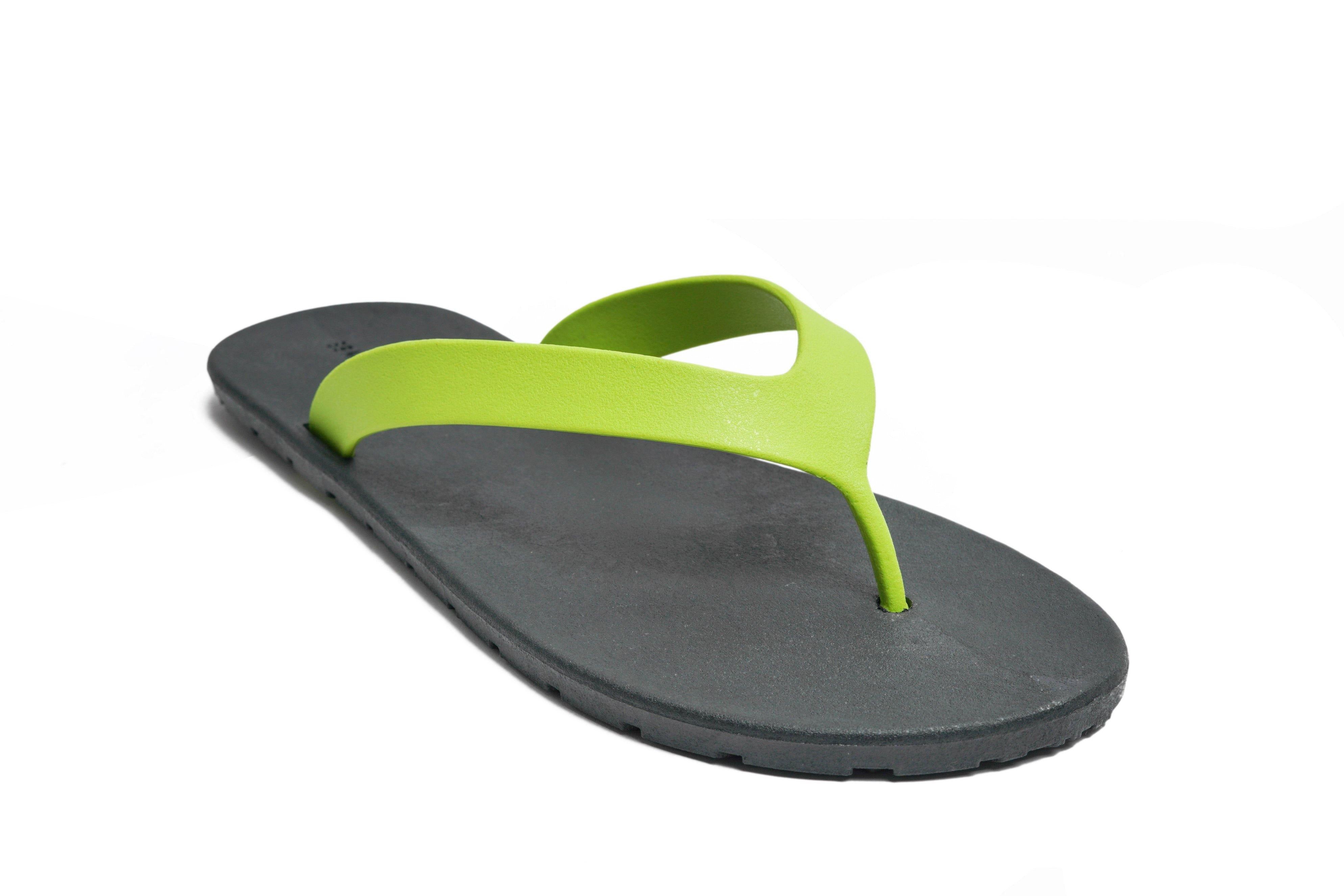 Flippy Black Sole Lime Strap - Moo Chuu India