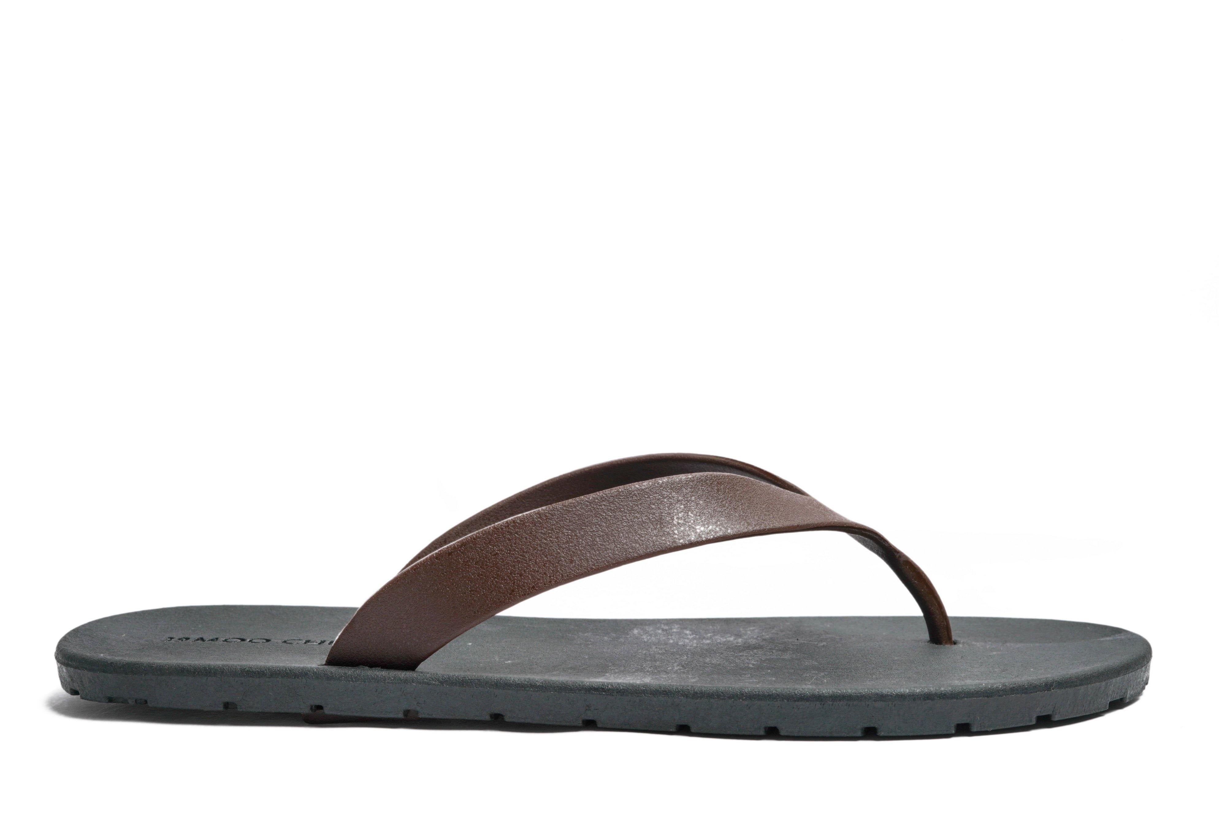Flippy Black Sole Brown Strap - Moo Chuu India