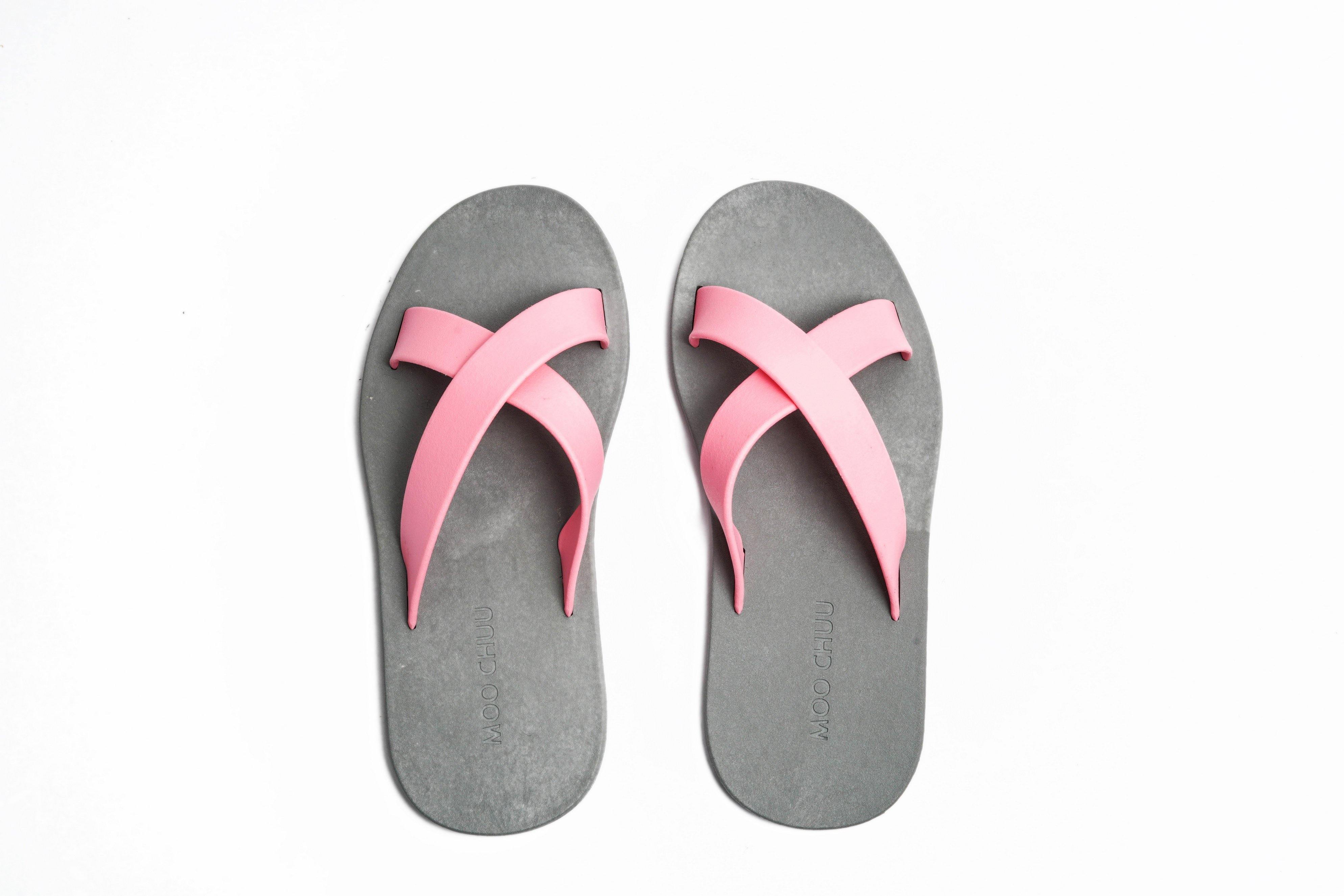 Cross Grey Sole Light Pink Strap - Moo Chuu India