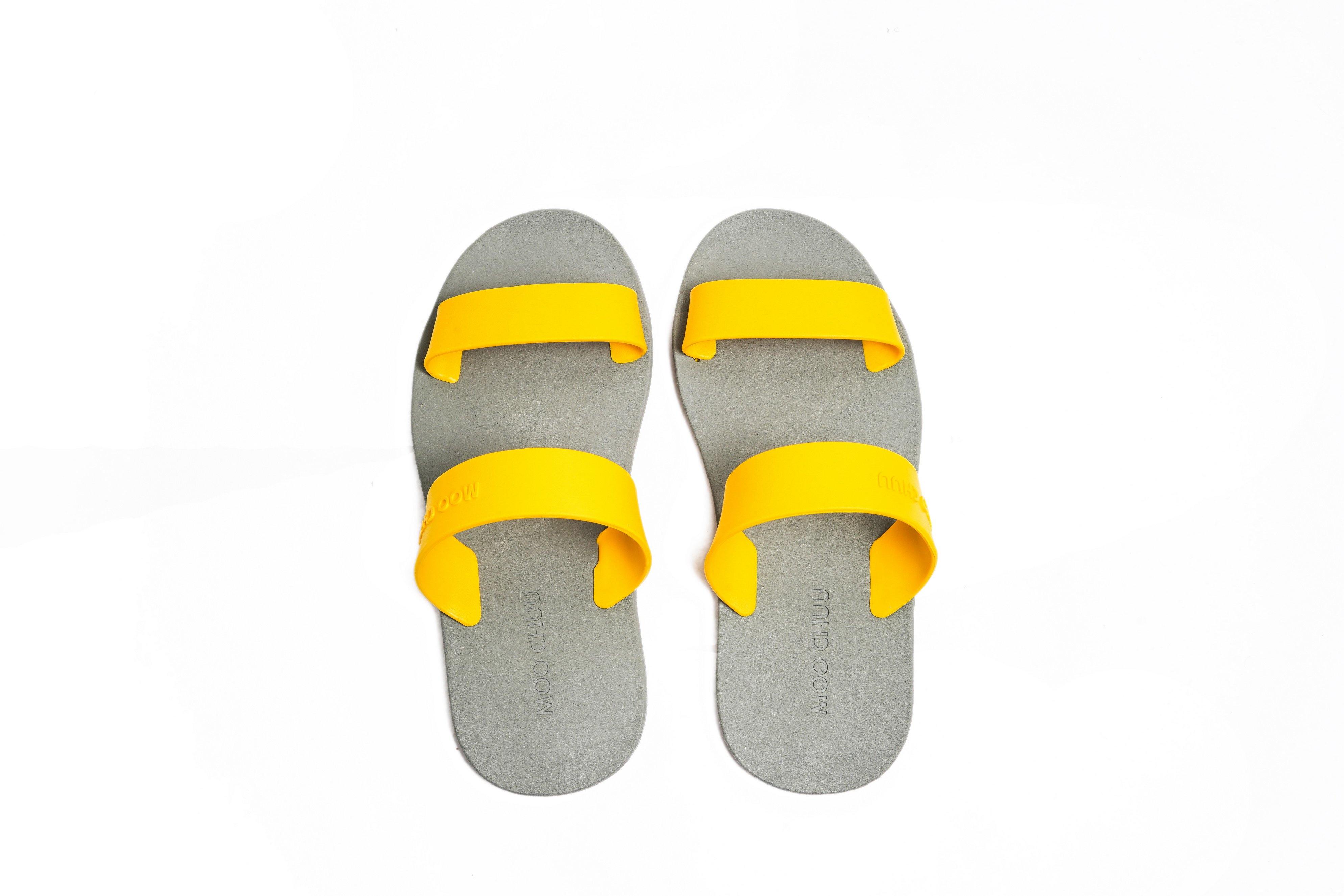 Twin Grey Sole Yellow Strap - Moo Chuu India