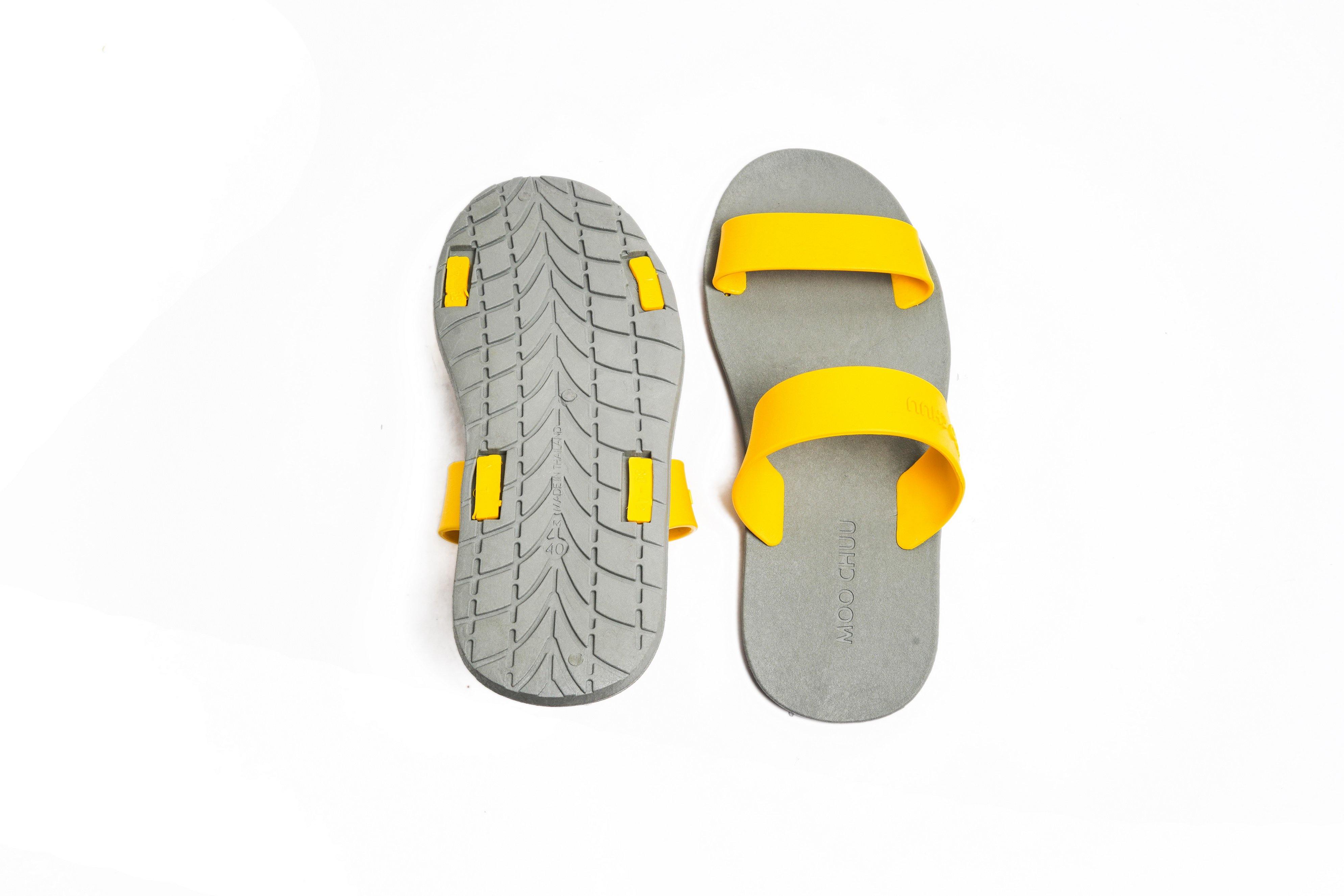 Twin Grey Sole Yellow Strap - Moo Chuu India