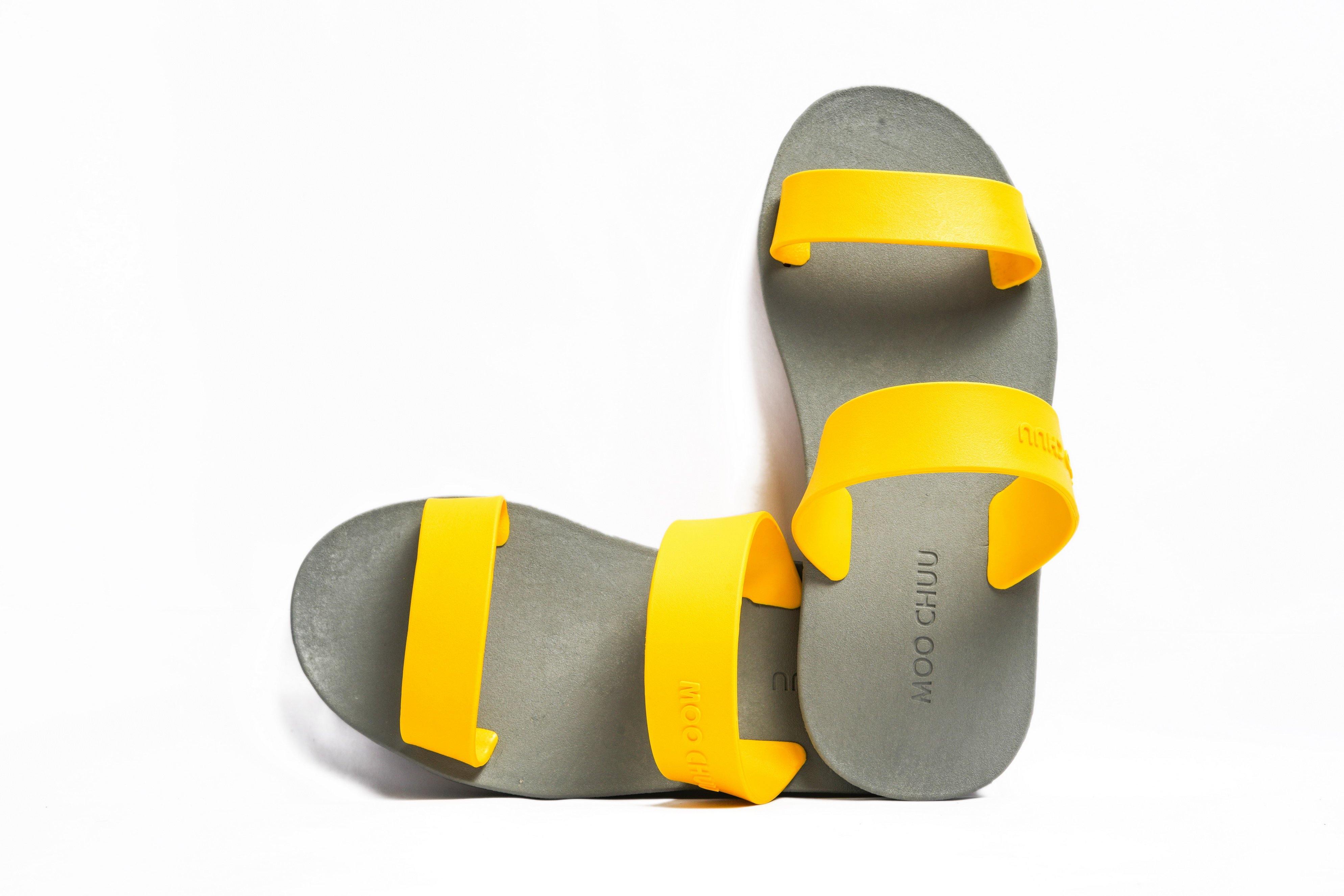 Twin Grey Sole Yellow Strap - Moo Chuu India