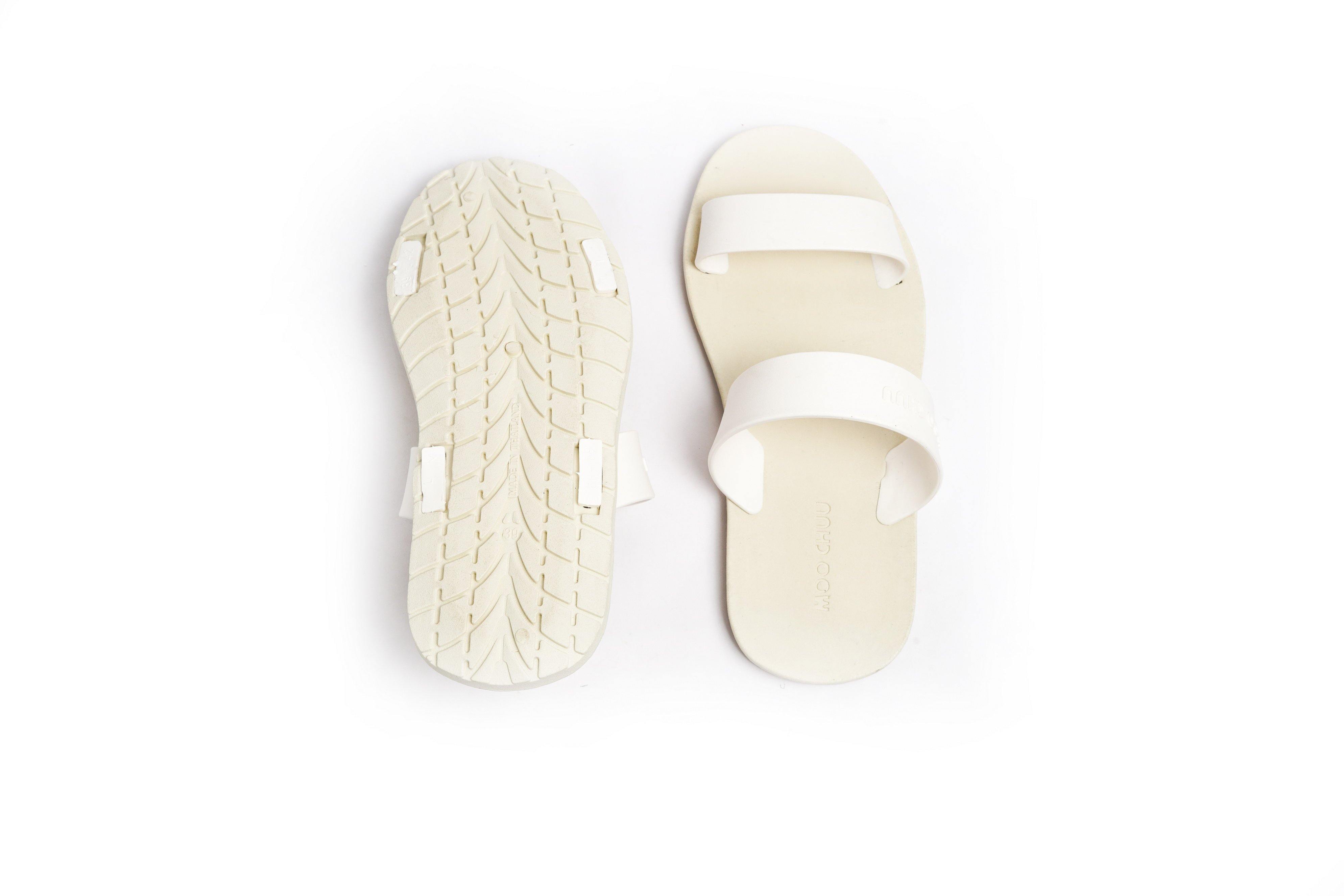 Twin White Sole White Strap - Moo Chuu India