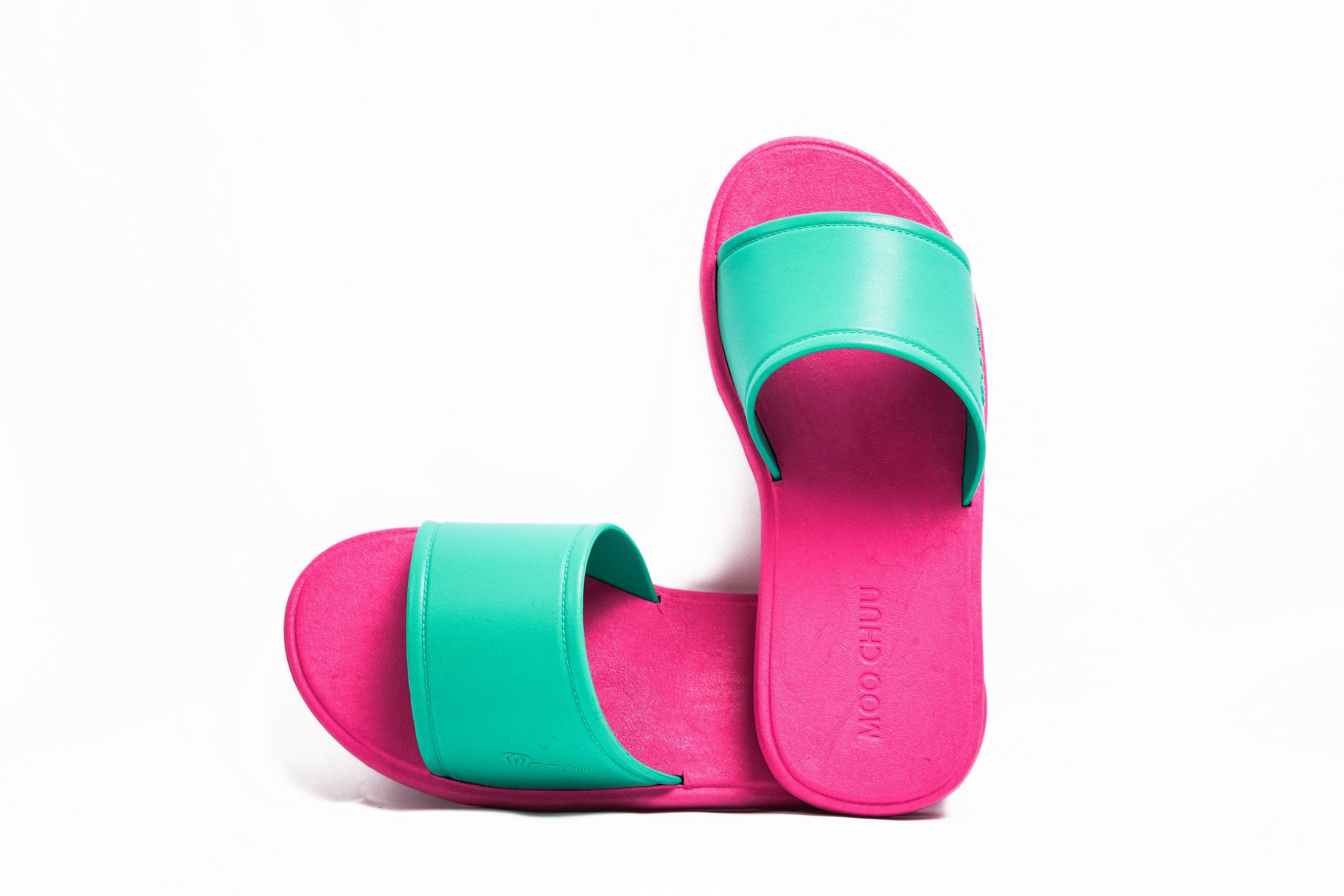 Fluffy Pink Sole Green Strap - Moo Chuu India
