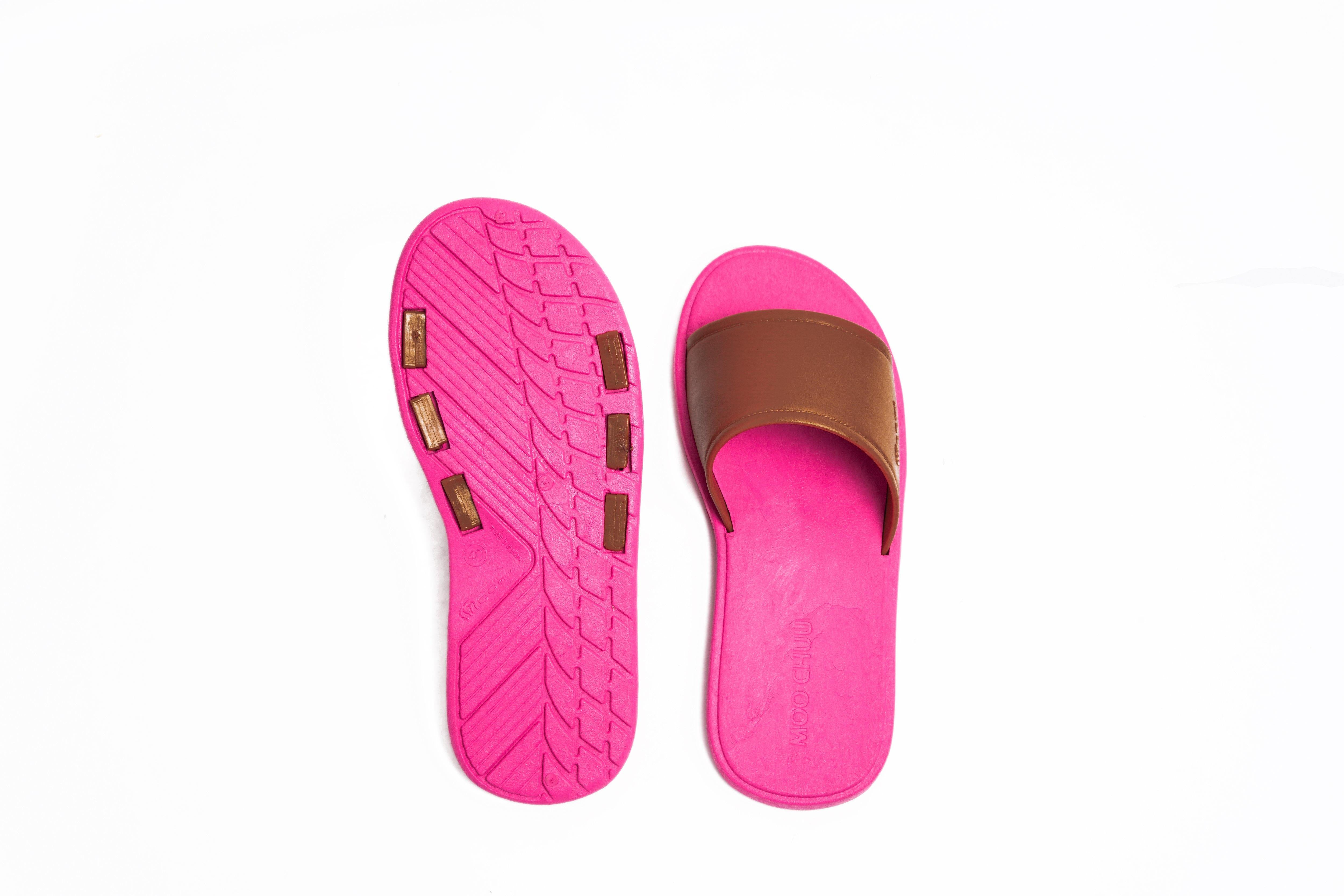 Fluffy Pink Sole Brown Strap - Moo Chuu India