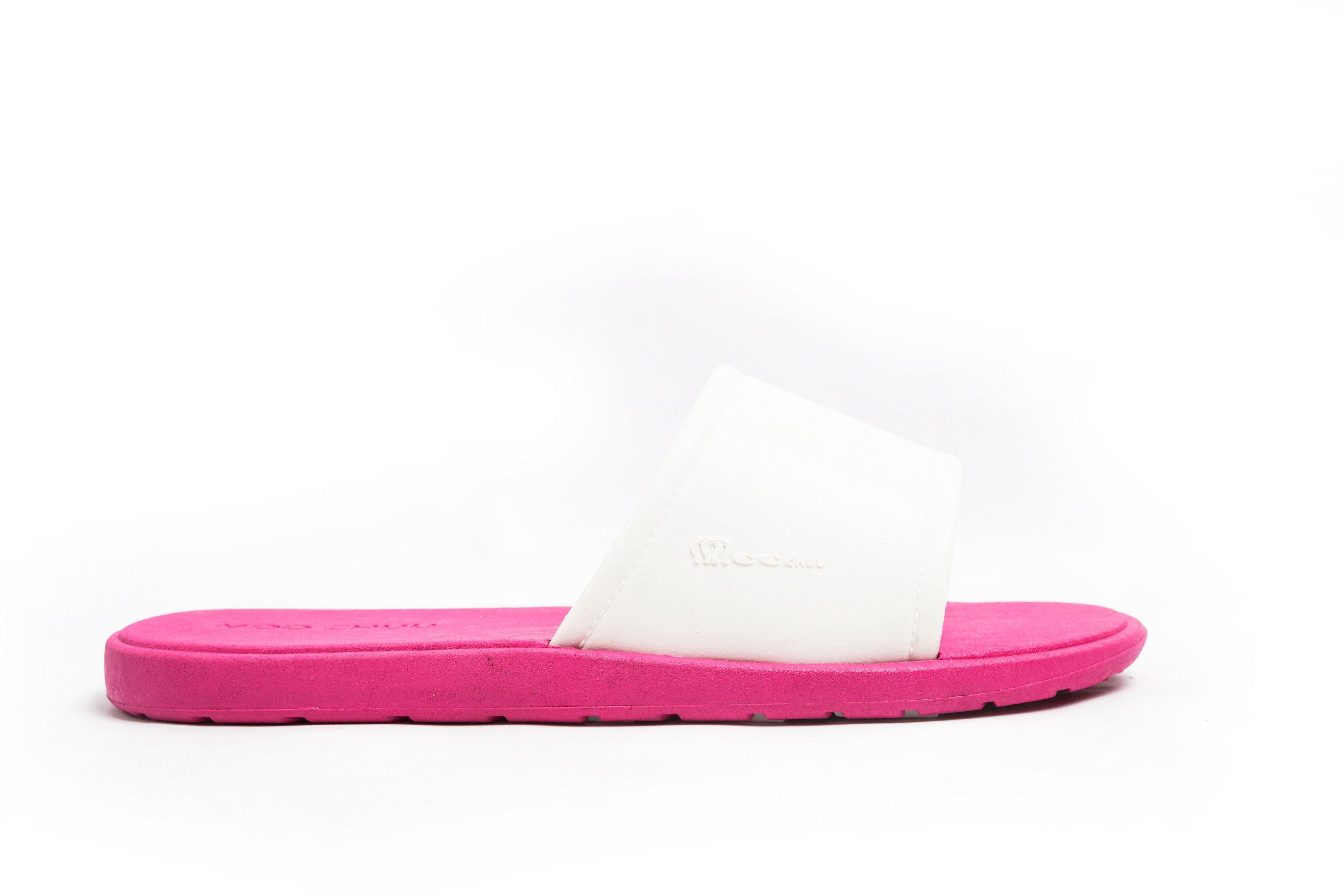 Fluffy Pink Sole White Strap - Moo Chuu India