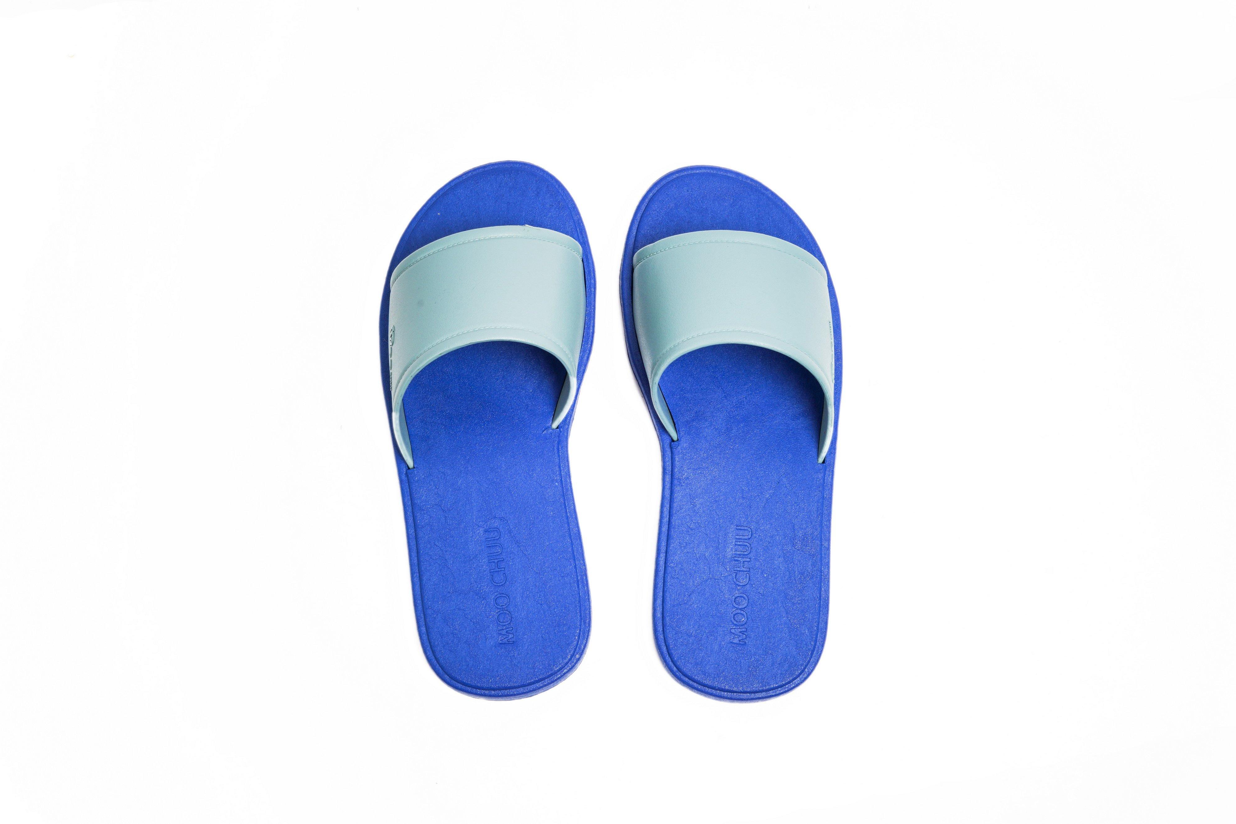 Fluffy Blue Sole Grey Strap - Moo Chuu India