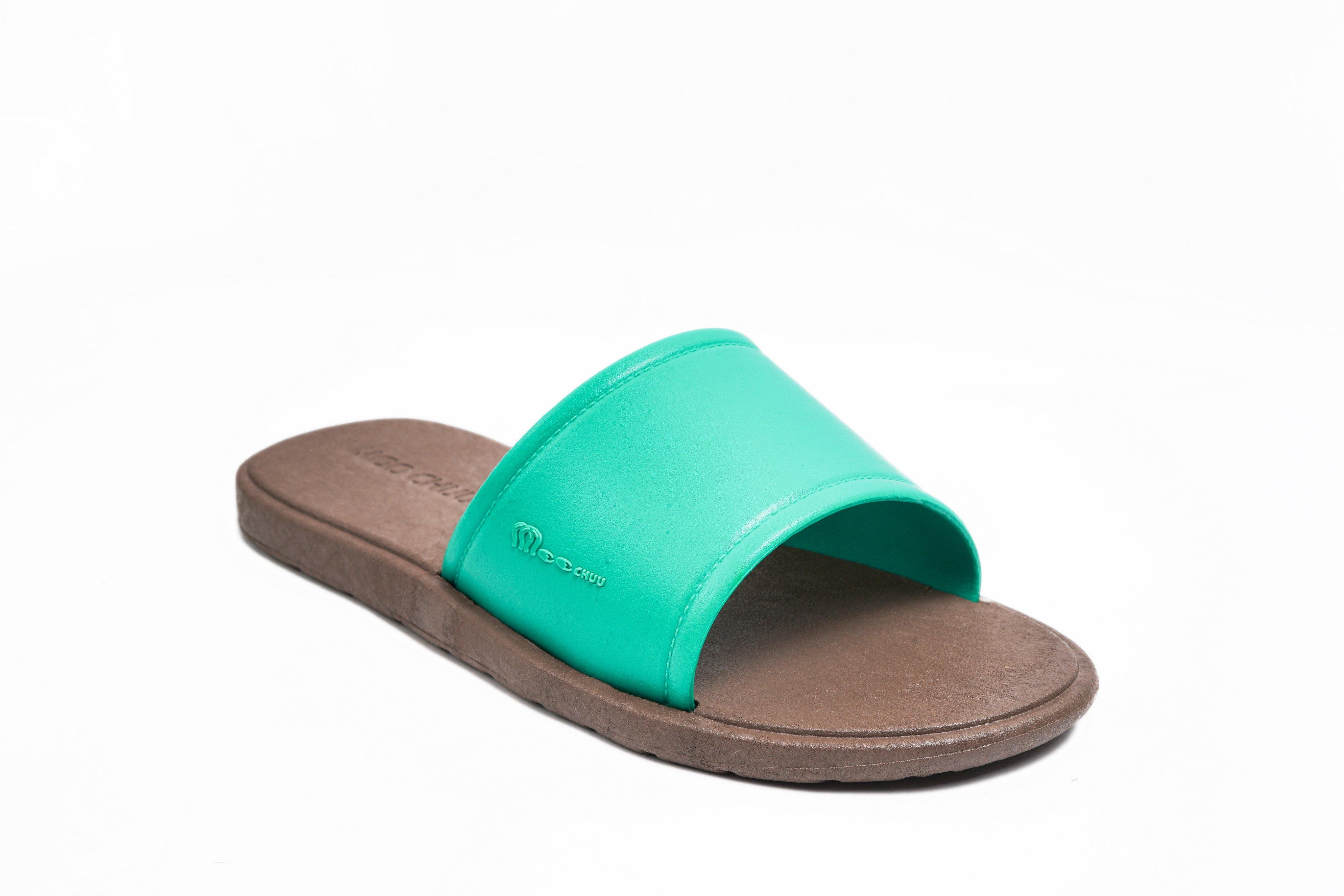 Fluffy Brown Sole Green Strap - Moo Chuu India