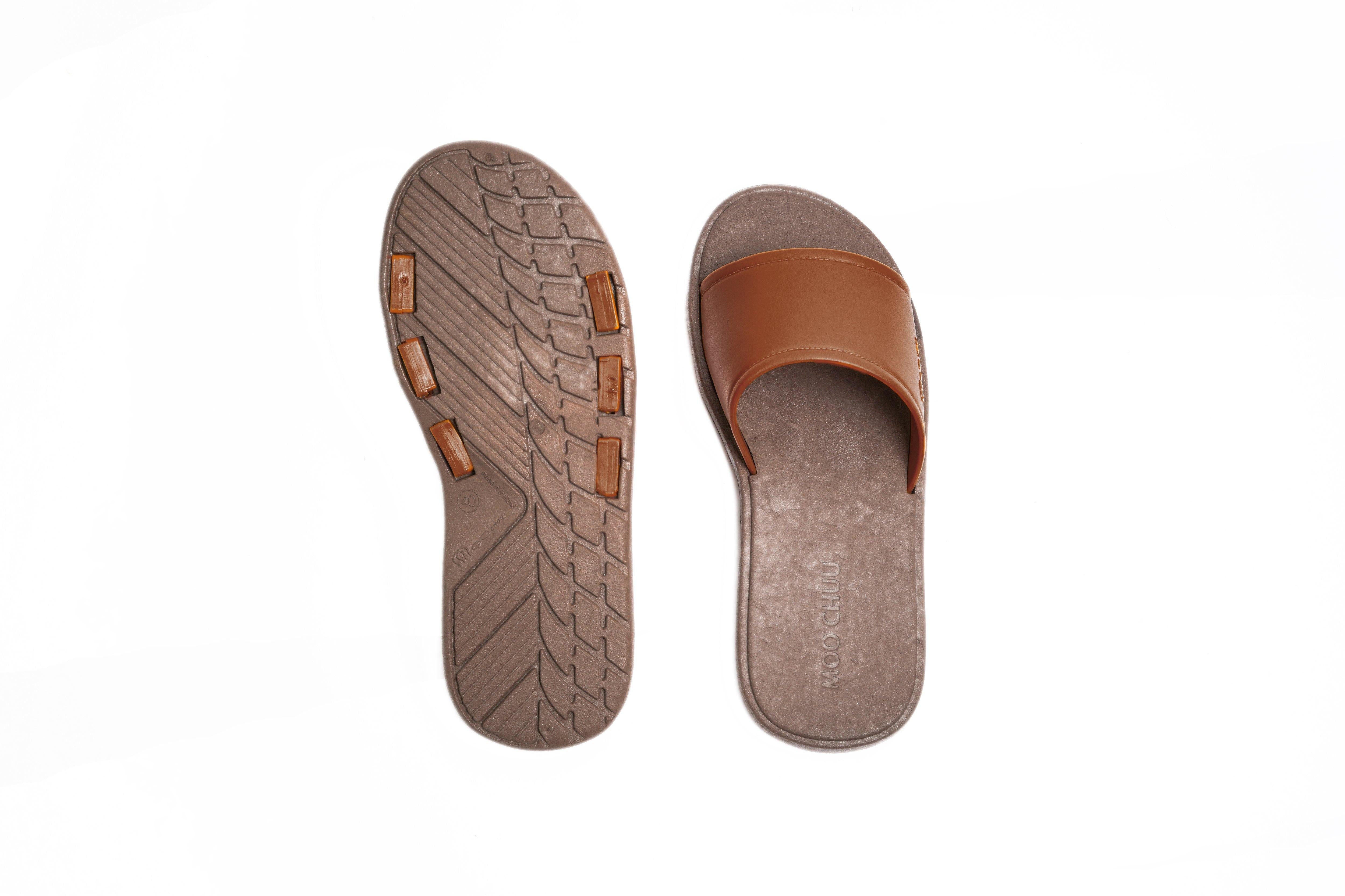 Fluffy Brown Sole Brown Strap - Moo Chuu India