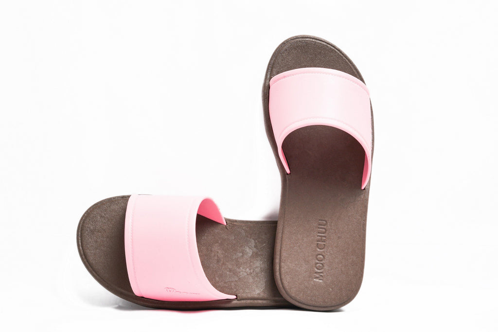 Fluffy Brown Sole Light Pink Strap - Moo Chuu India
