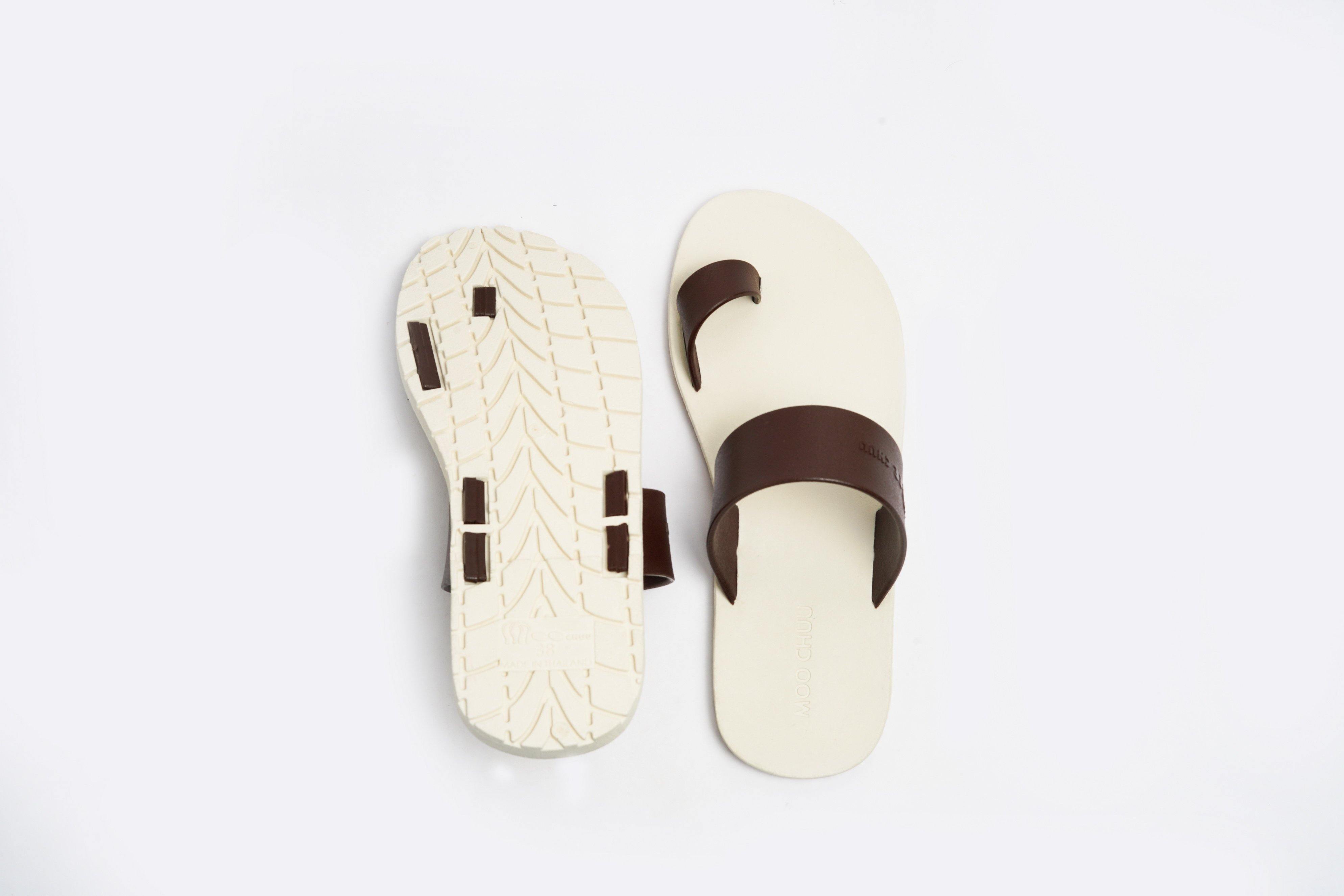 Pop Thumb White Sole Brown Strap - Moo Chuu India