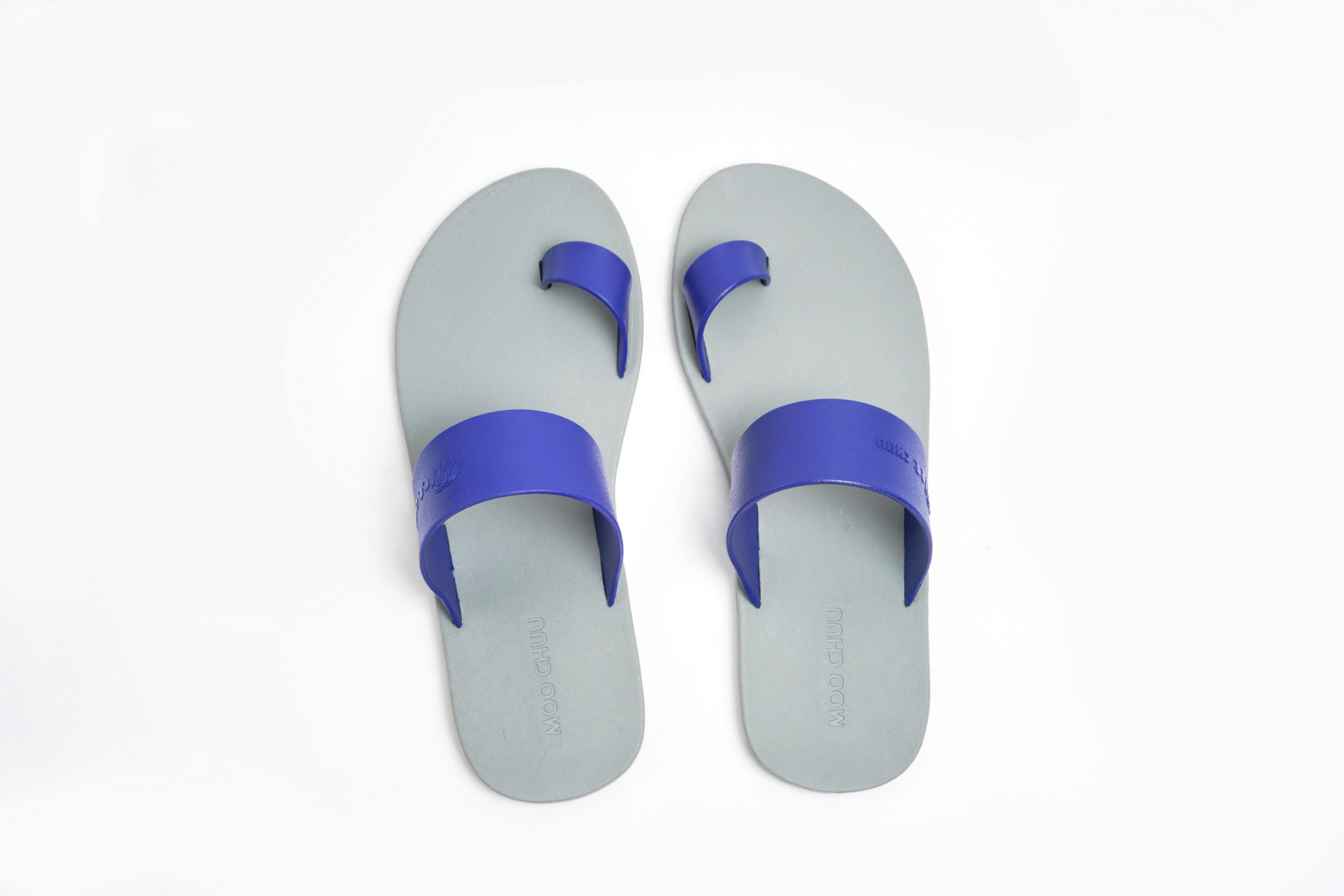 Pop Thumb Grey Sole Blue Strap - Moo Chuu India