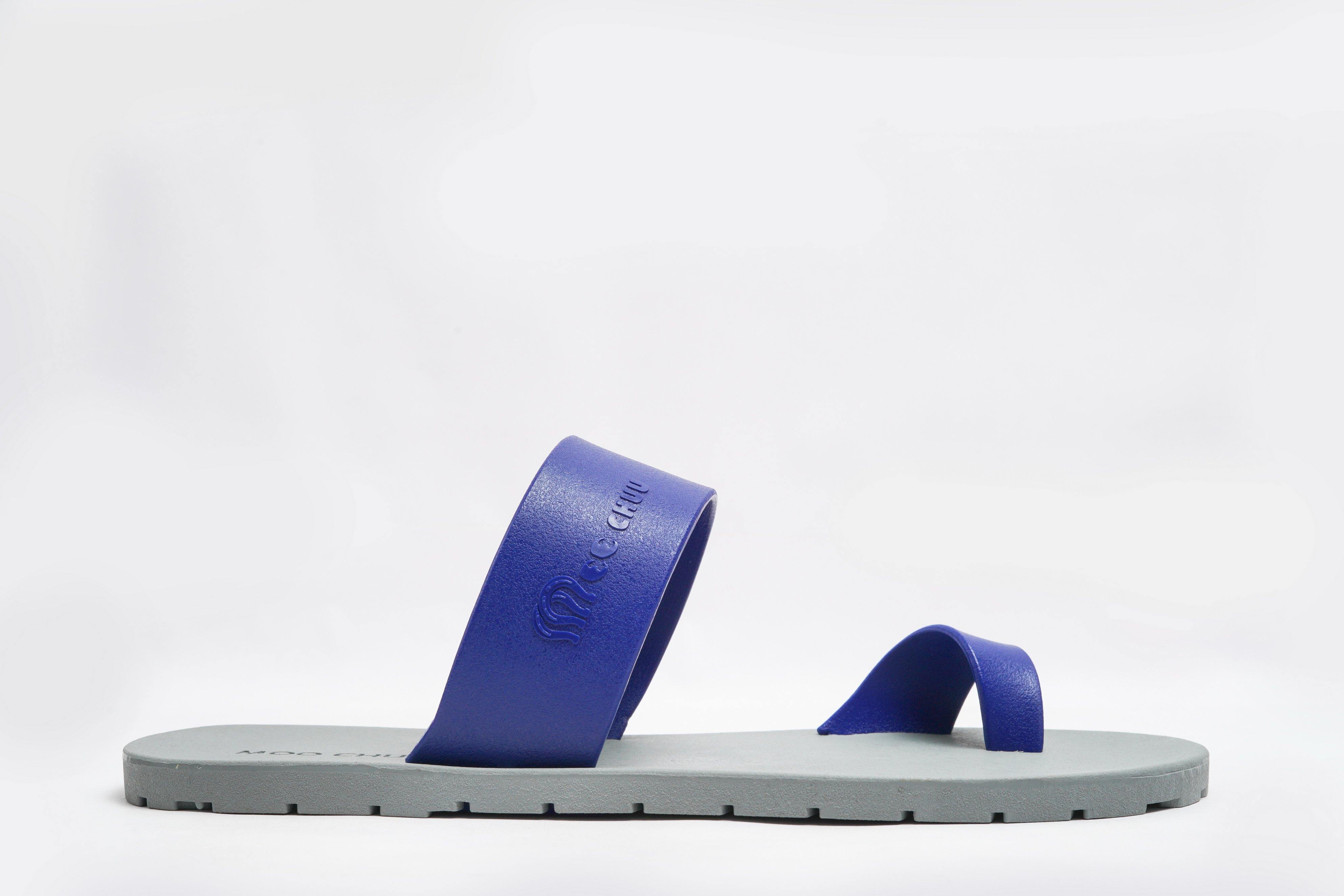 Pop Thumb Grey Sole Blue Strap - Moo Chuu India