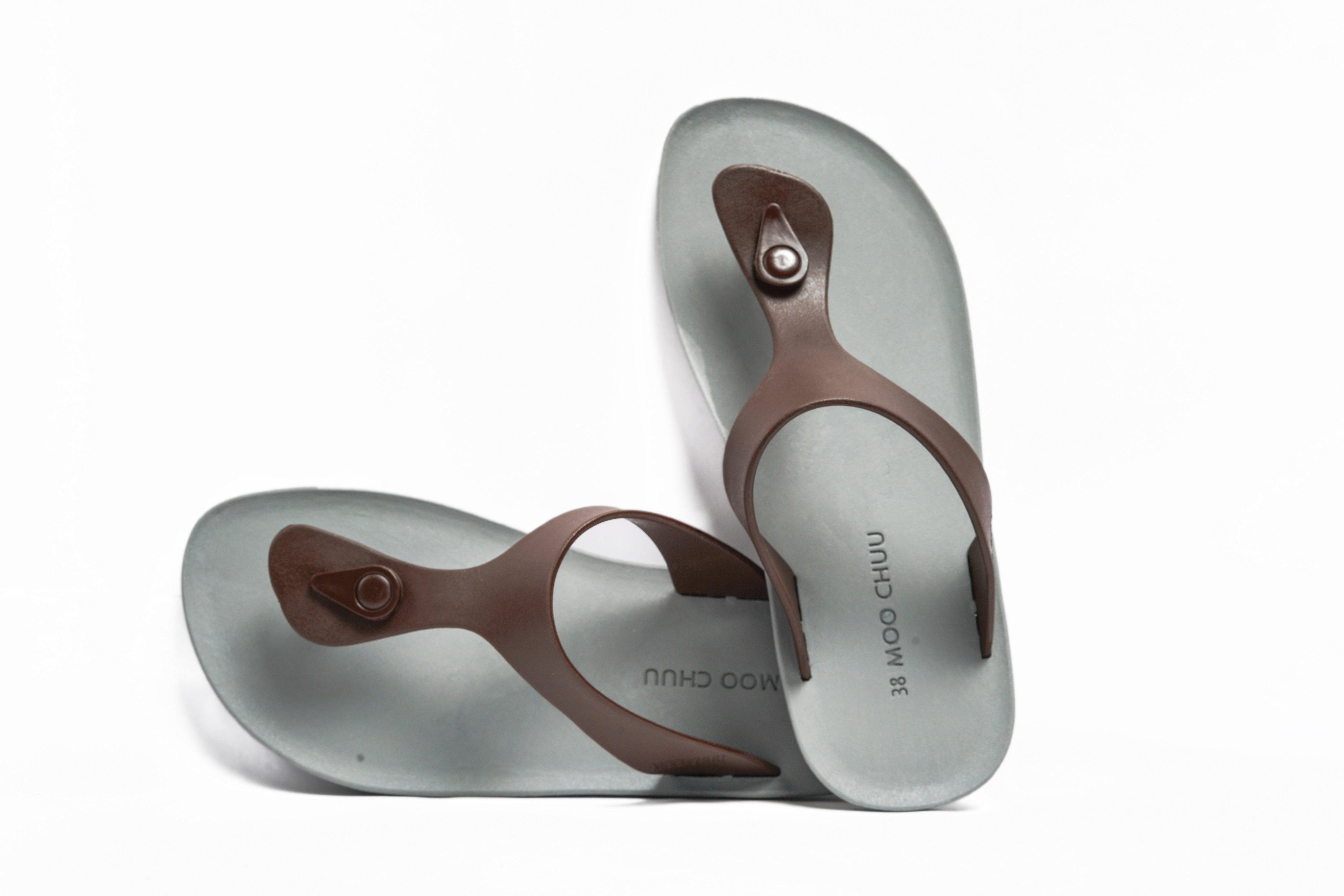 Candy Grey Sole Brown Strap - Moo Chuu India