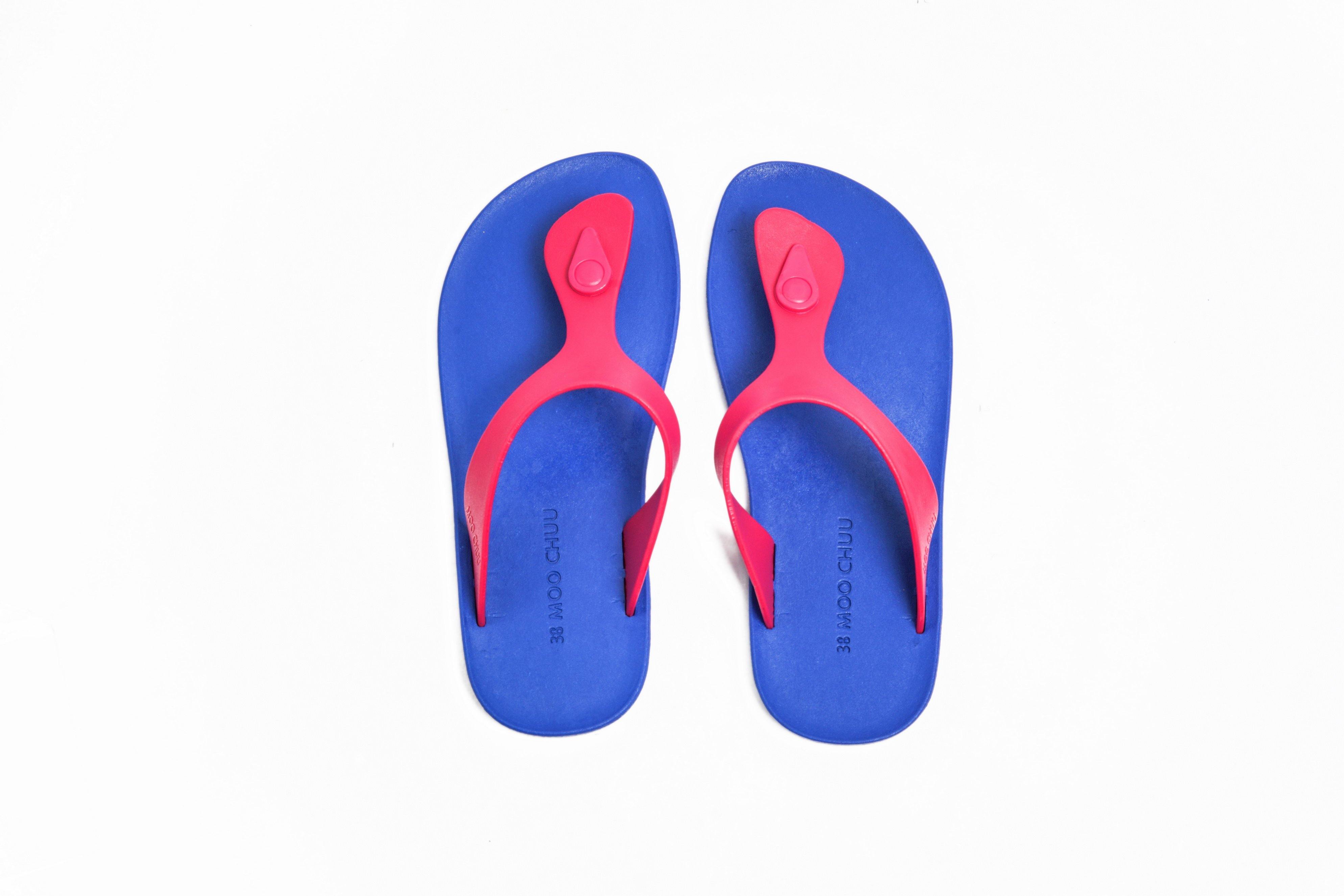Candy Blue Sole Pink Strap - Moo Chuu India