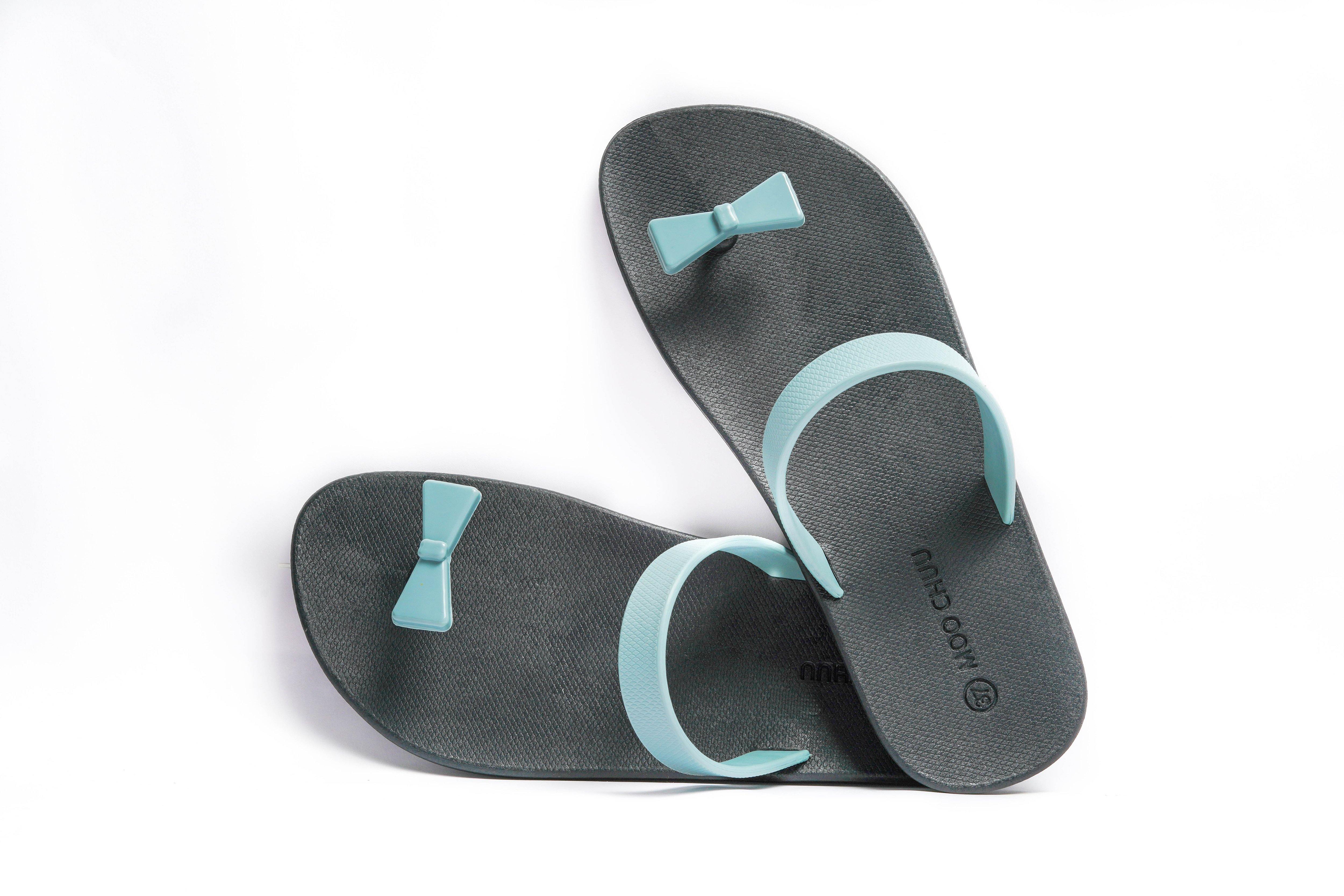 Sweety Bow Black Sole Grey Strap - Moo Chuu India