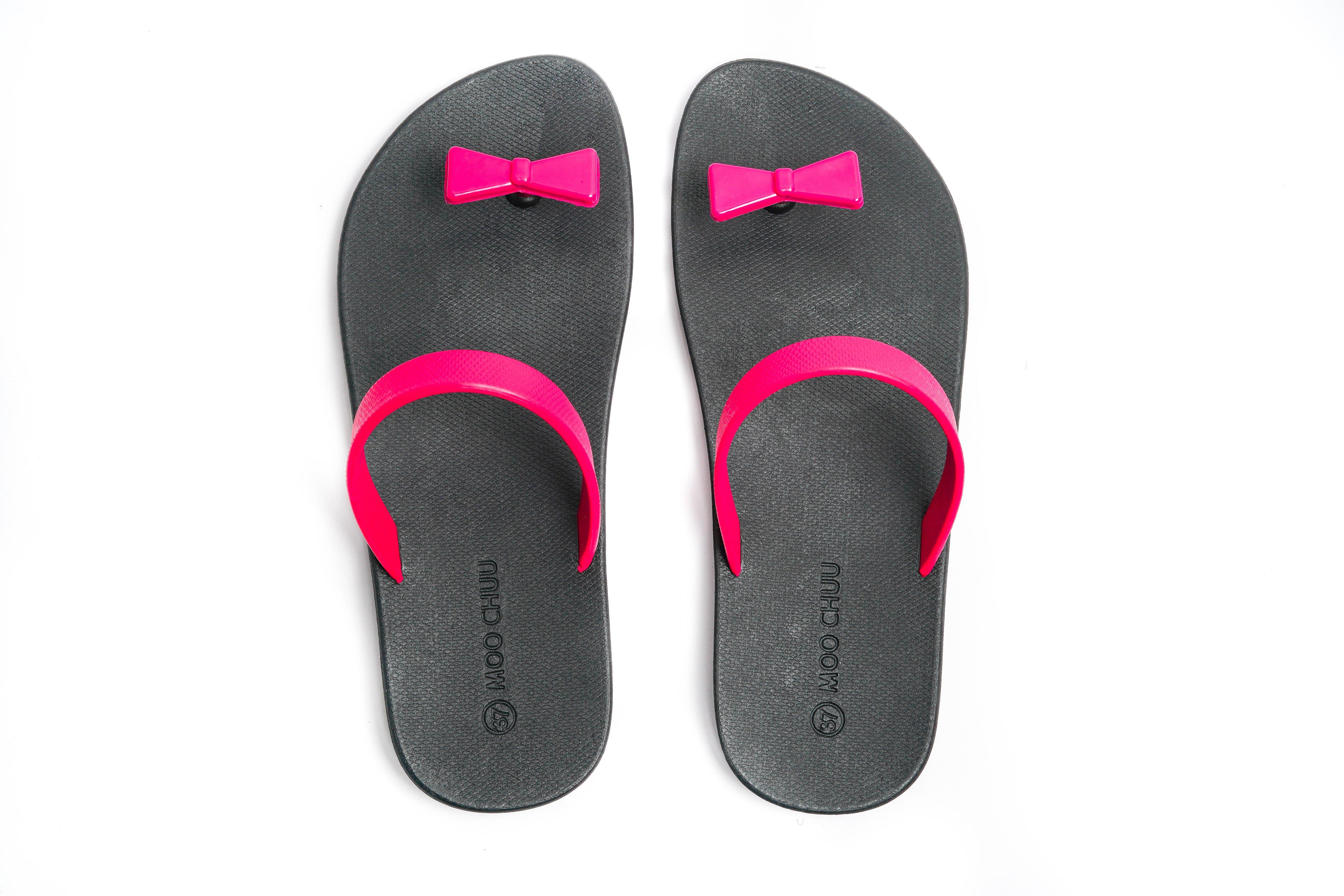 Sweety Bow Black Sole Pink Strap - Moo Chuu India