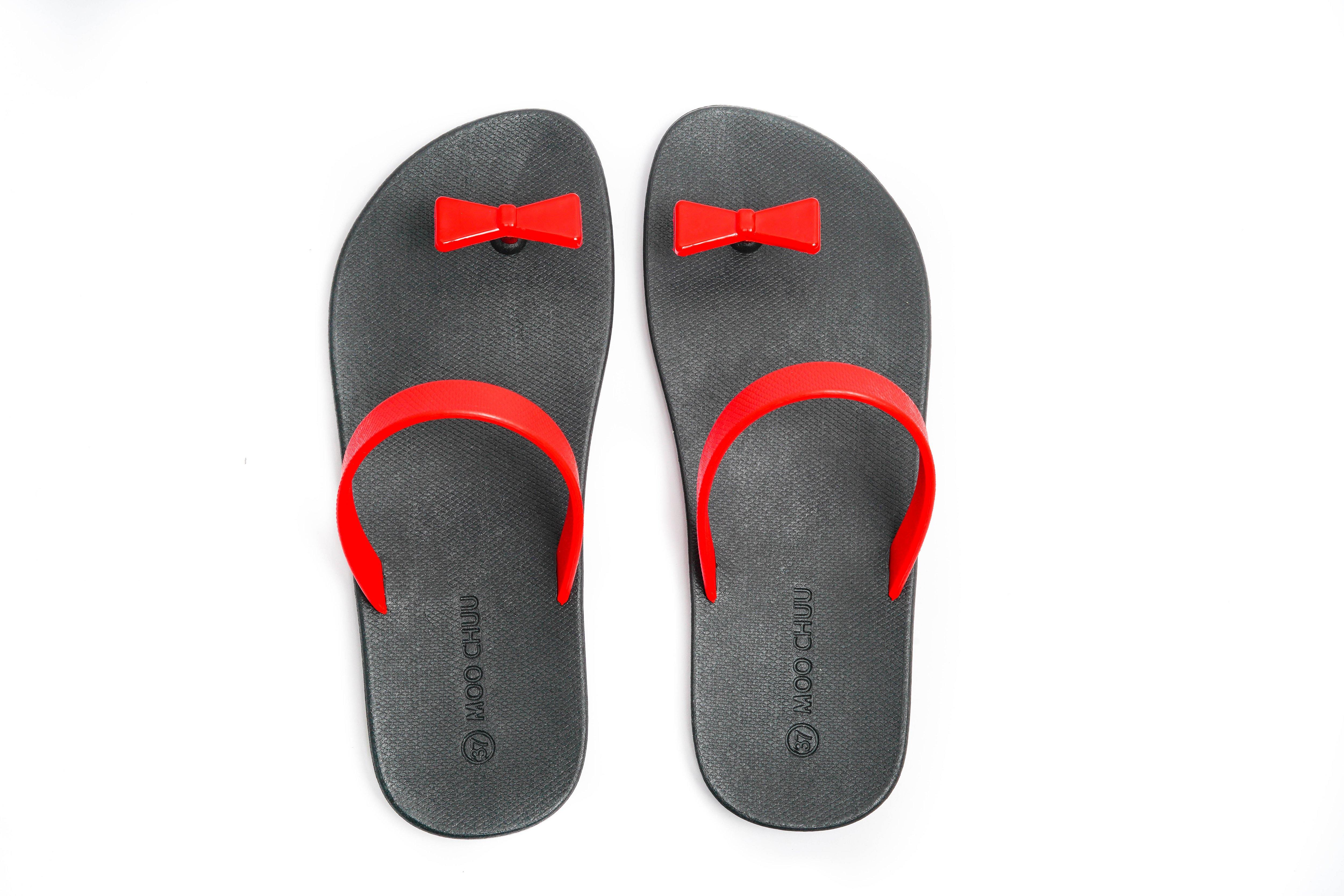 Sweety Bow Black Sole Red Strap - Moo Chuu India