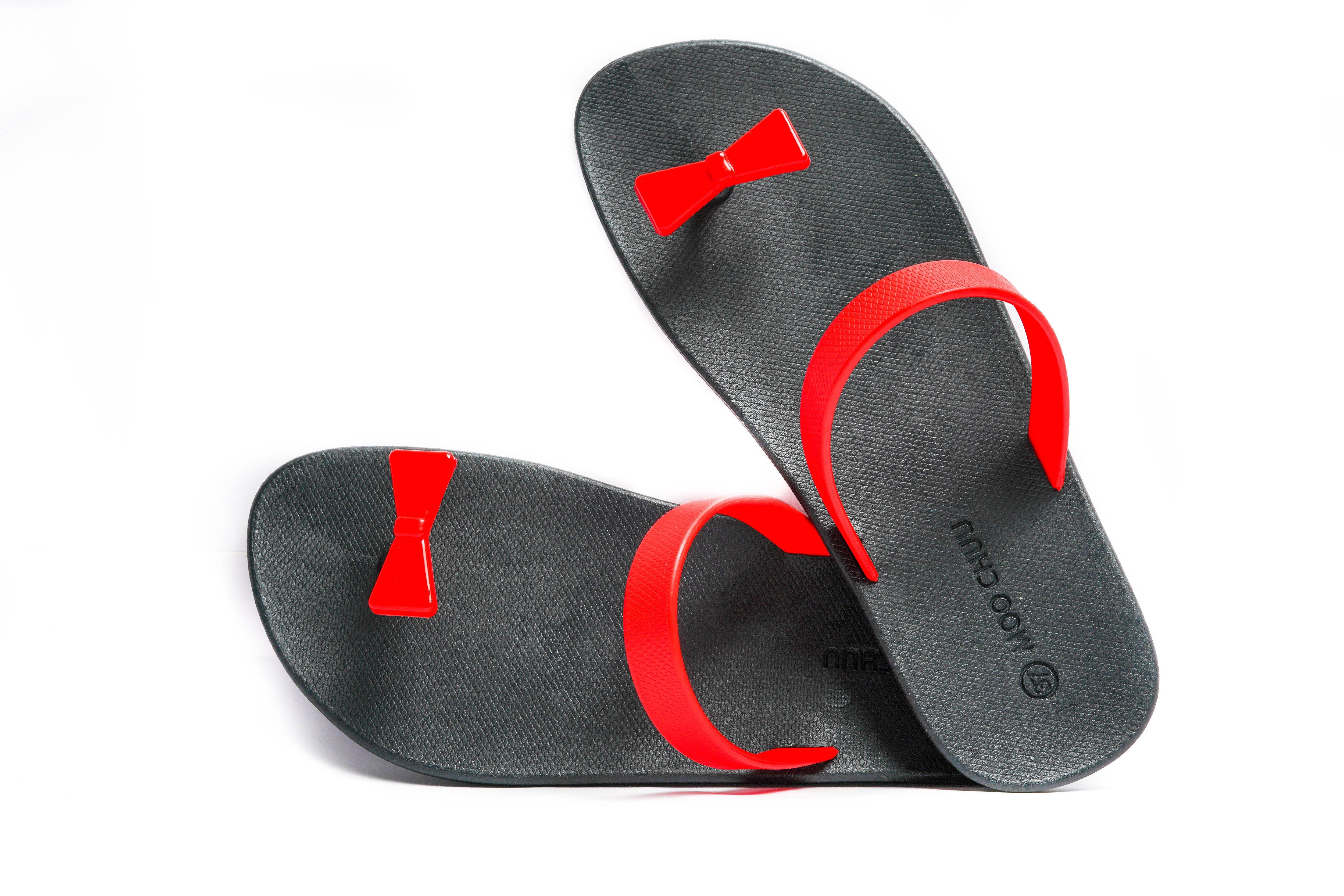 Sweety Bow Black Sole Red Strap - Moo Chuu India