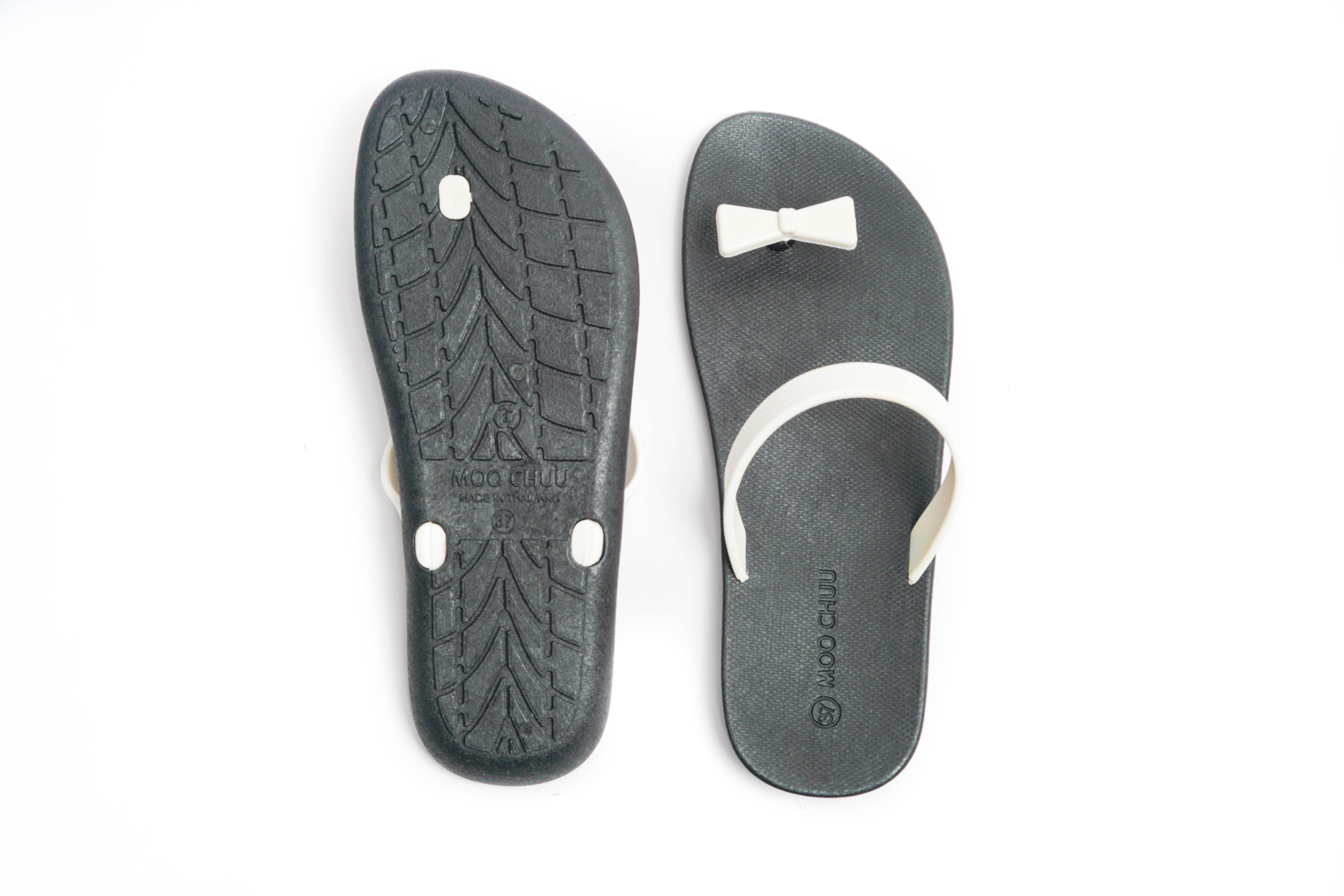 Sweety Bow Black Sole White Strap - Moo Chuu India