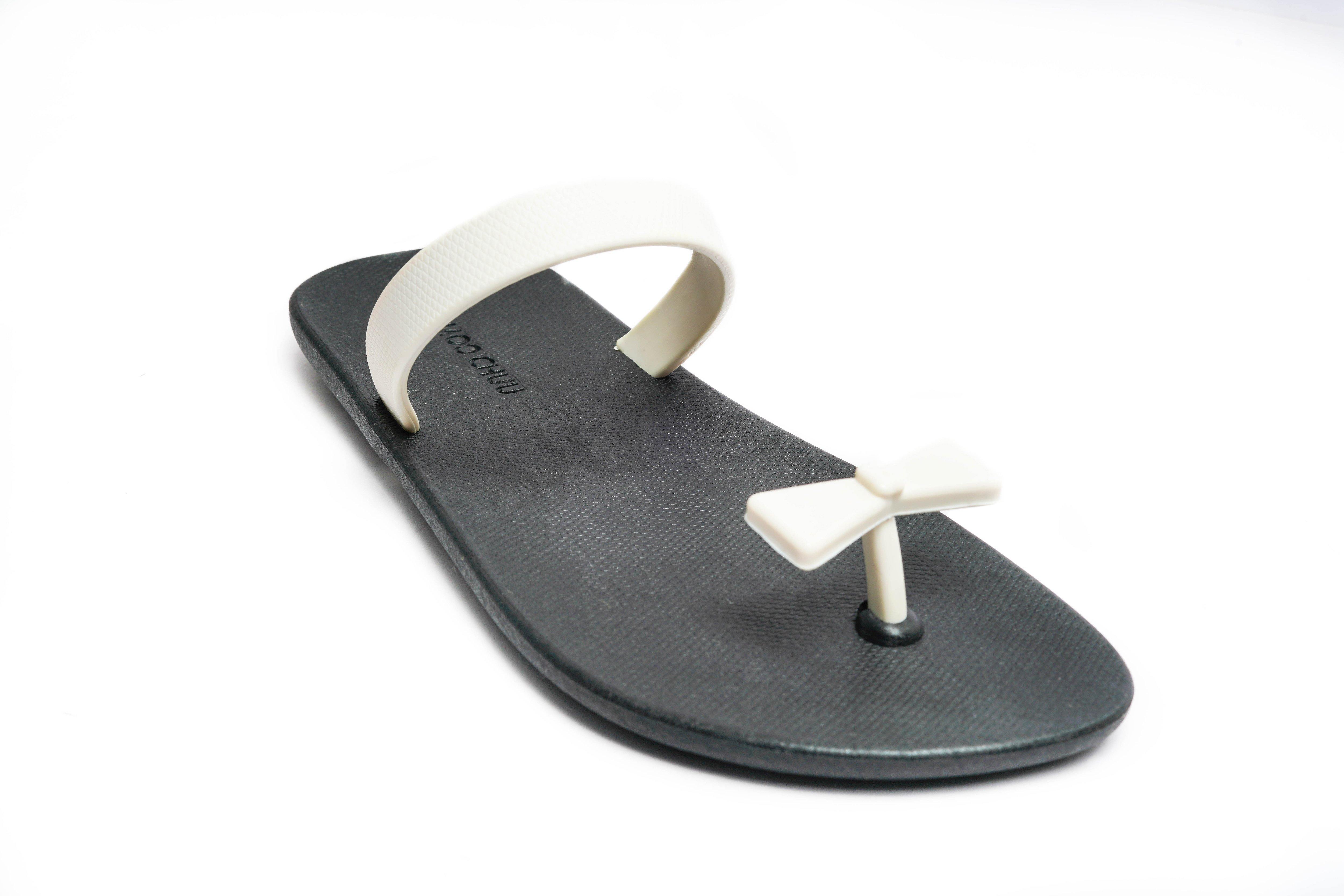 Sweety Bow Black Sole White Strap - Moo Chuu India