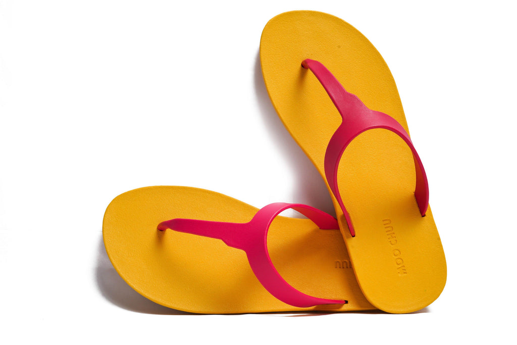 Thongs Yellow Sole Pink Strap - Moo Chuu India