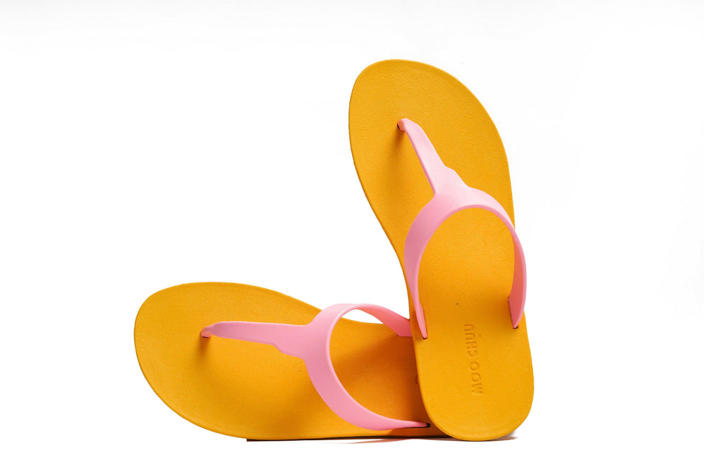 Thongs Yellow Sole Light Pink Strap - Moo Chuu India