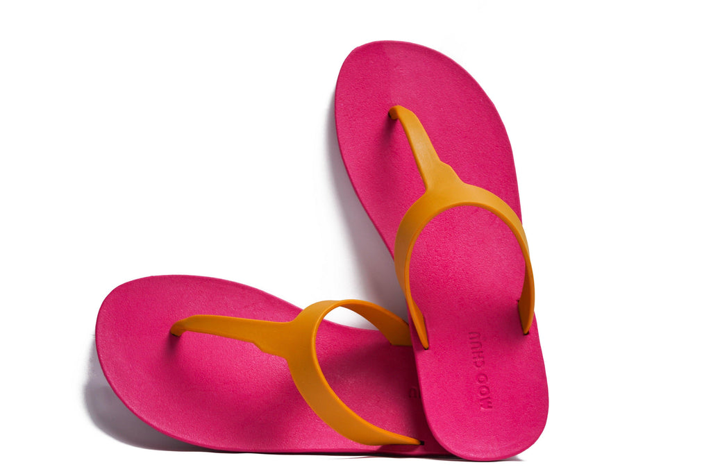 Thongs Pink Sole Caramel Strap - Moo Chuu India