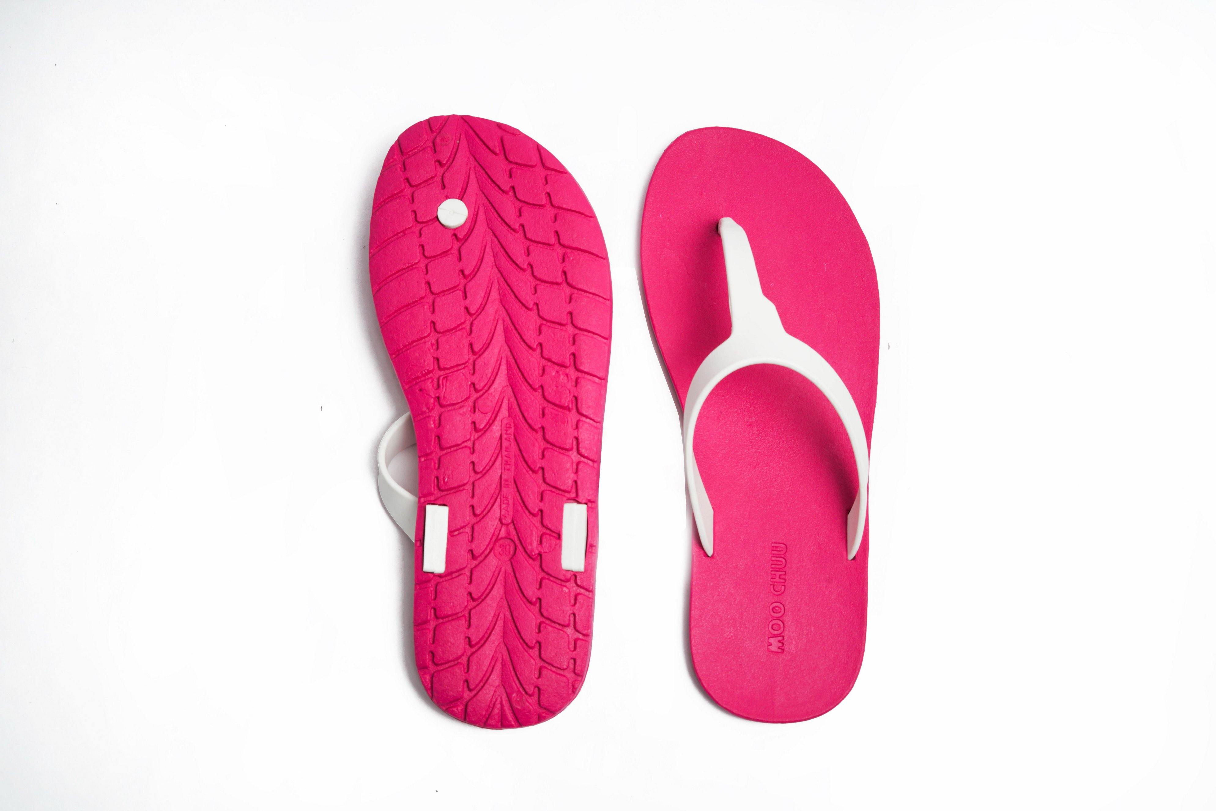 Thongs Pink Sole White Strap - Moo Chuu India