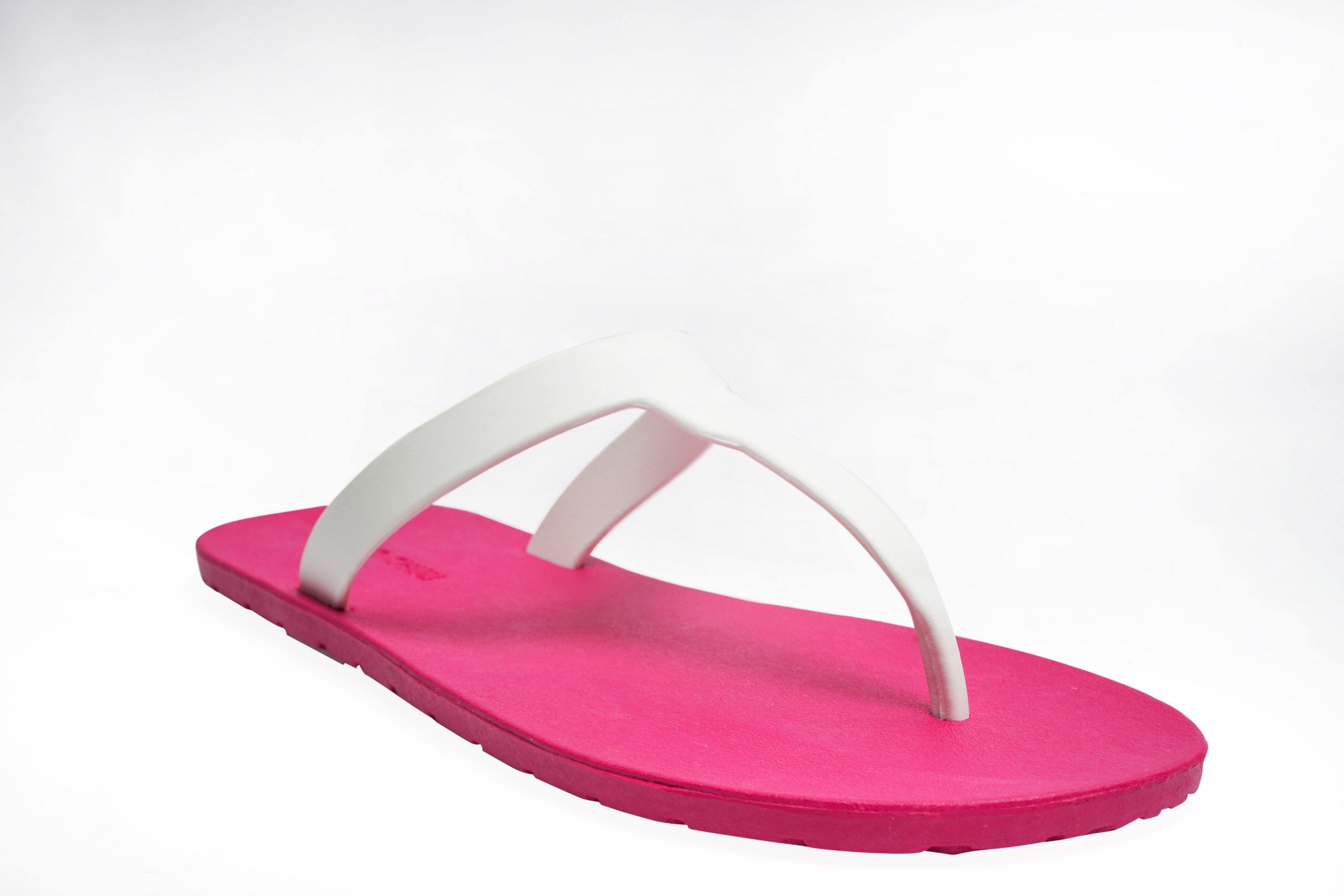 Thongs Pink Sole White Strap - Moo Chuu India