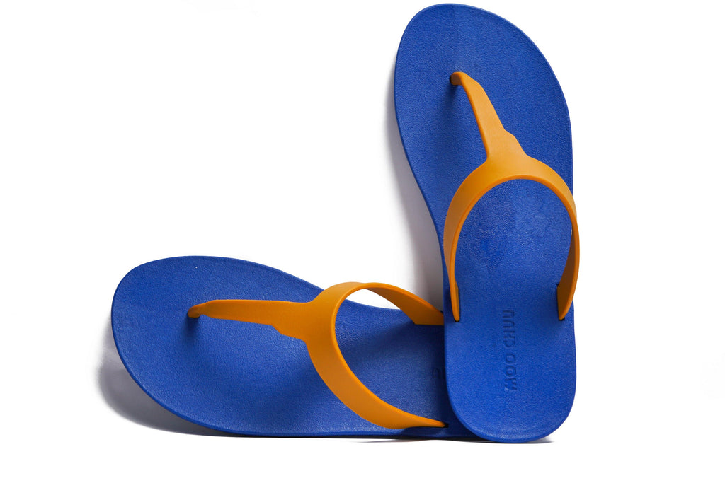 Thongs Blue Sole Caramel Strap - Moo Chuu India