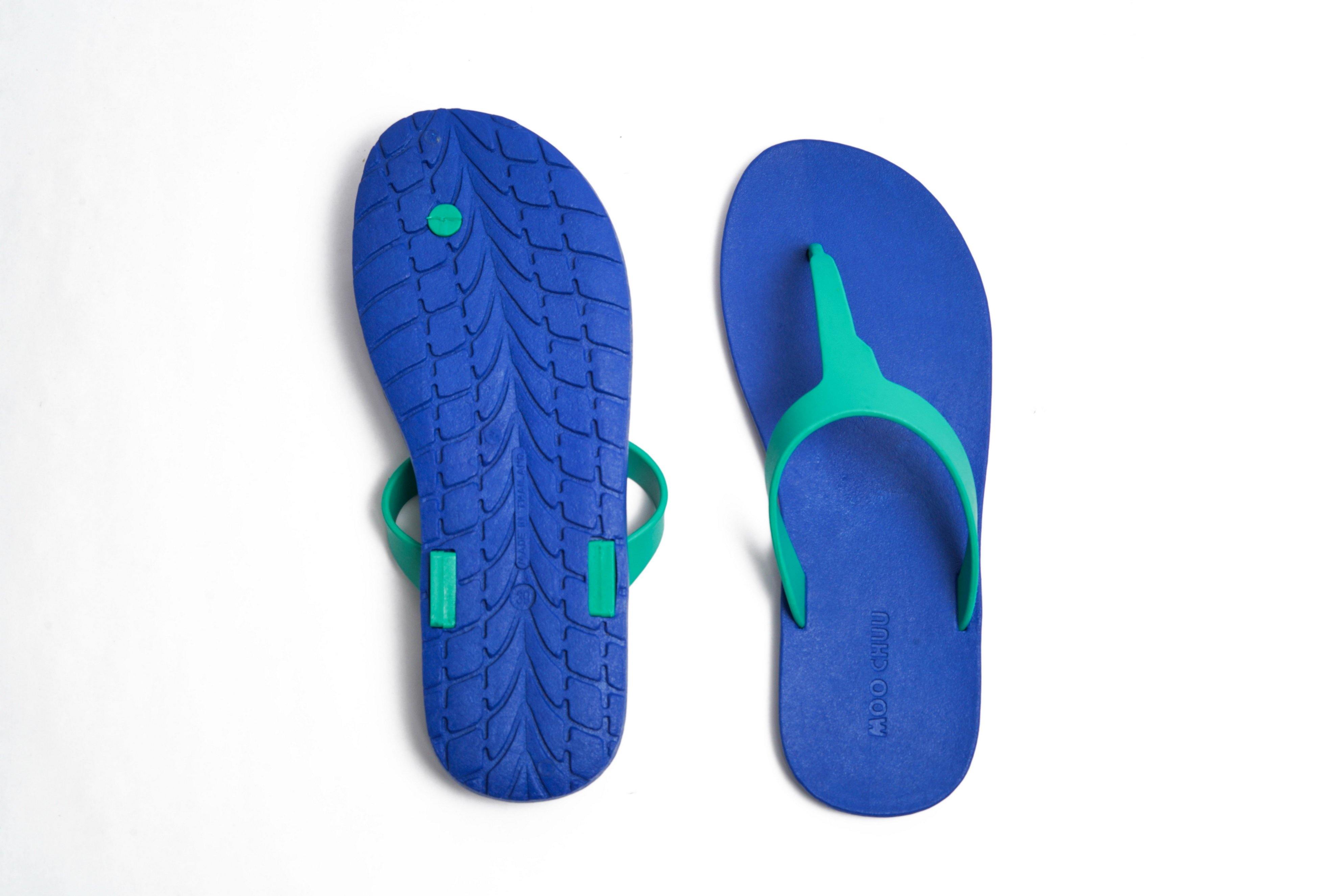 Thongs Blue Sole Green Strap - Moo Chuu India