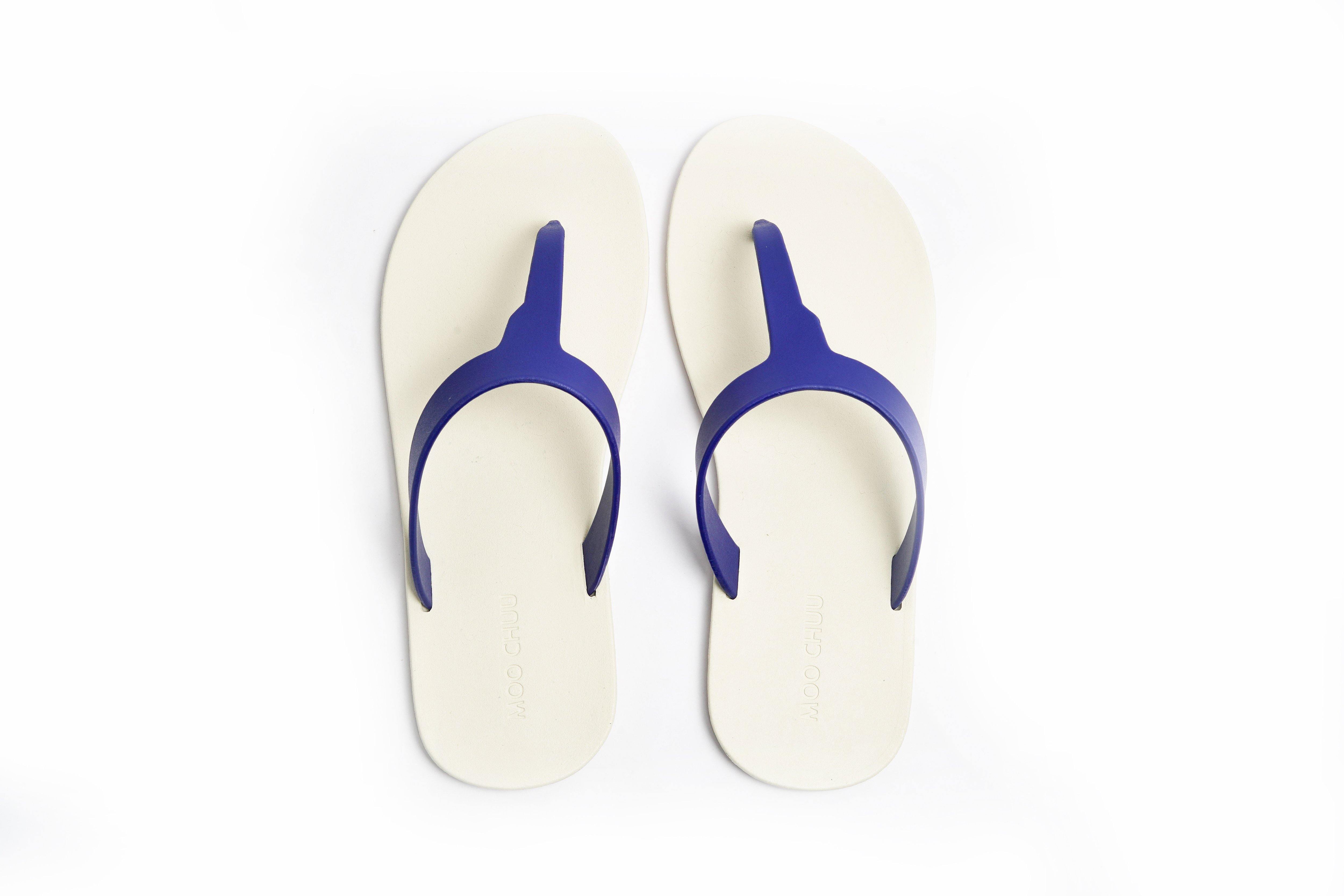 Thongs White Sole Blue Strap - Moo Chuu India