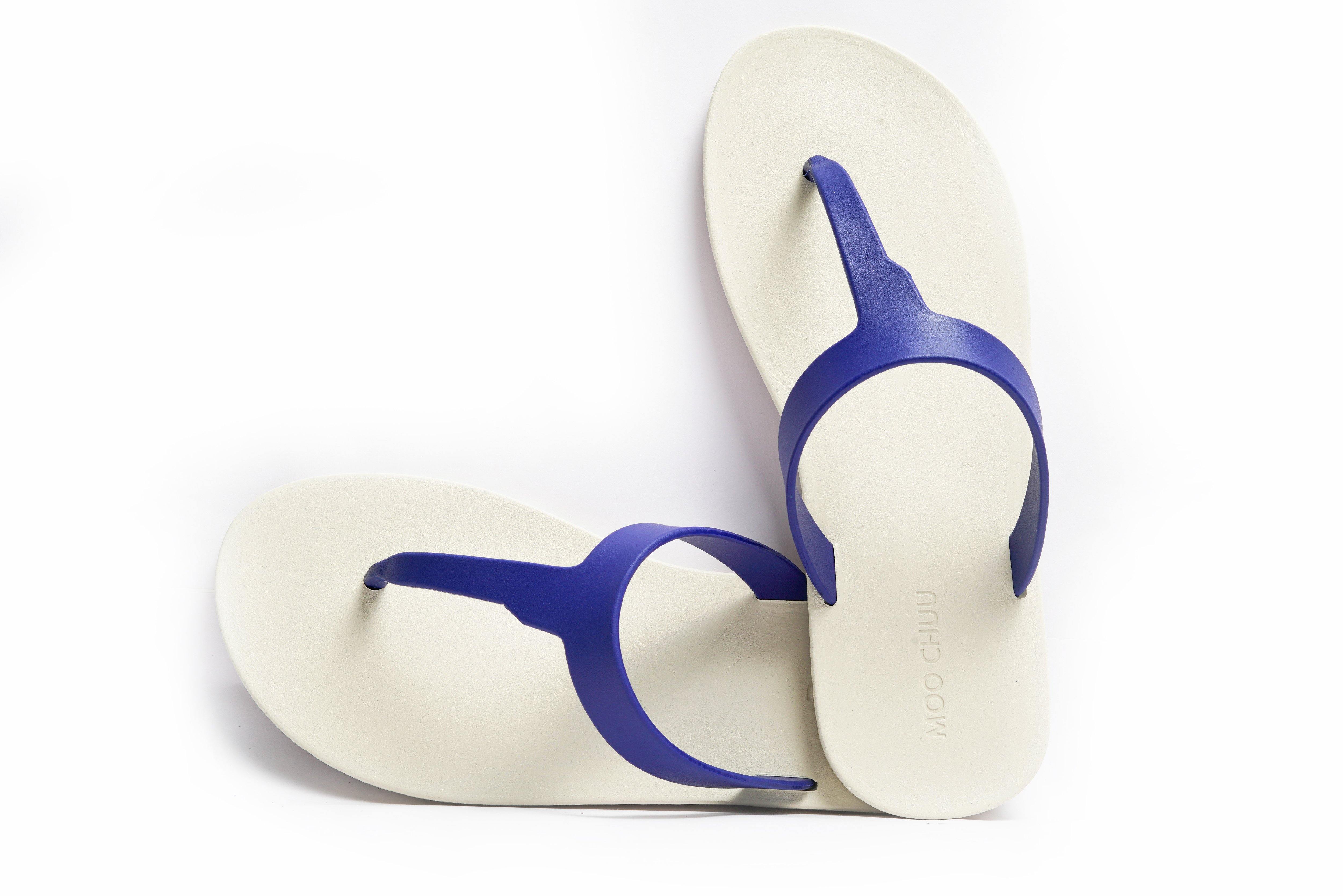 Thongs White Sole Blue Strap - Moo Chuu India