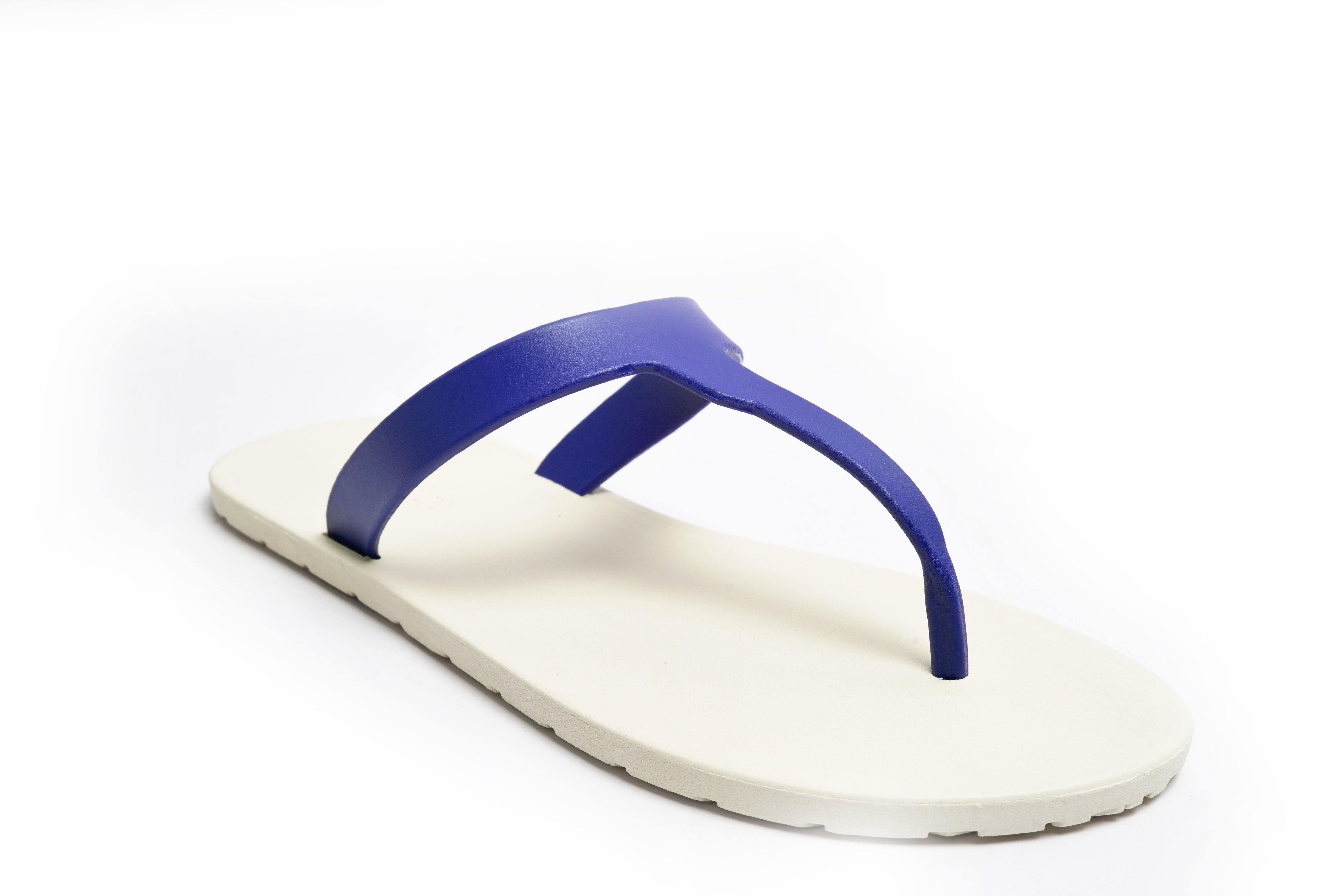 Thongs White Sole Blue Strap - Moo Chuu India